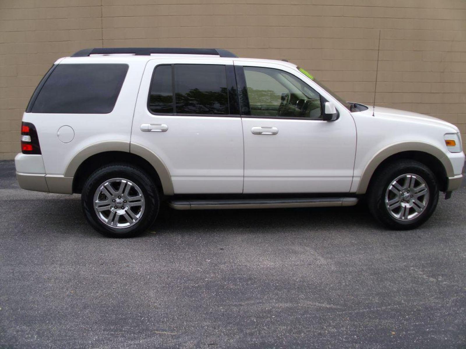 2010 WHITE FORD EXPLORER EDDIE BAUER (1FMEU7EE2AU) with an 4.0L engine, Automatic transmission, located at 12019 San Pedro Avenue, San Antonio, TX, 78216, (210) 494-5895, 29.551861, -98.487602 - 4x4; Front Seat Heaters; Leather Seats; Sync System; Power Folding Third Row; Full Roof Rack; Tow Hitch; Moon Roof; Bluetooth Technology; Navigation System; Air Conditioning; Power Windows; Power Locks; Power Steering; AM/FM CD/MP3; Satellite; AM/FM CD/DVD; Immobilizer; Keyless Entry; Dual Front Air - Photo #0
