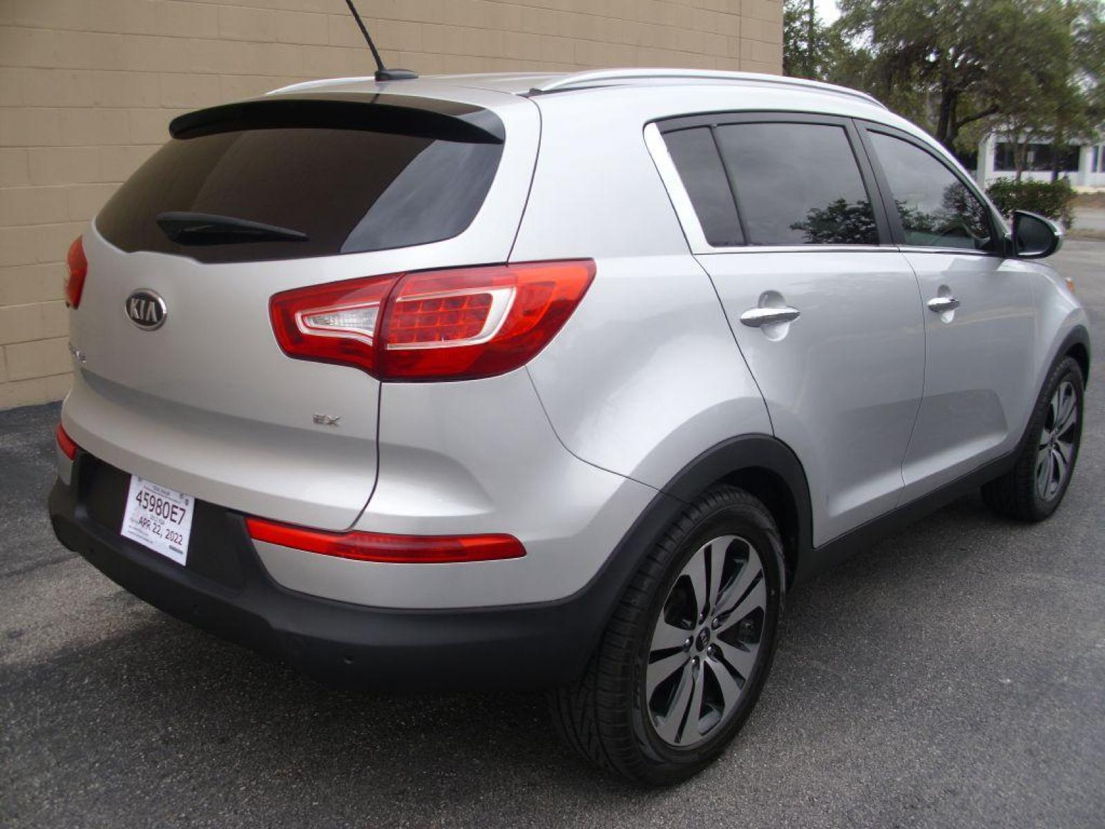 2012 SILVER KIA SPORTAGE EX (KNDPC3A20C7) with an 2.4L engine, Automatic transmission, located at 12019 San Pedro Avenue, San Antonio, TX, 78216, (210) 494-5895, 29.551861, -98.487602 - ONE-OWNER; Bluetooth Technology; Cruise Control; Parking Sensors; Backup Camera; Satellite Radio; Air Conditioning; Power Windows; Power Locks; Power Steering; Tilt Wheel; AM/FM CD/MP3; Satellite; Immobilizer; Keyless Entry; Alarm; Dual Front Airbags; Side Airbags; Head Airbags; Rear Head Airbags; A - Photo #18