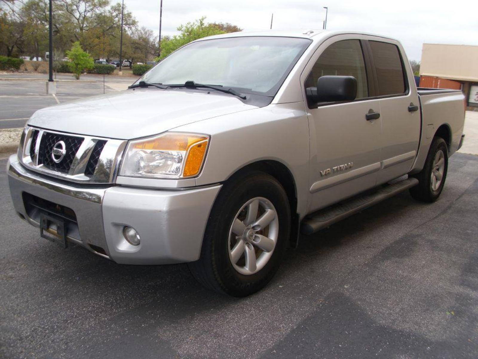 2013 SILVER NISSAN TITAN S (1N6BA0ED2DN) with an 5.6L engine, Automatic transmission, located at 12019 San Pedro Avenue, San Antonio, TX, 78216, (210) 494-5895, 29.551861, -98.487602 - 4 Door; Bed Liner; Bluetooth Technology; Backup Camera; Running Boards; Towing Package; Air Conditioning; Power Windows; Power Locks; Power Steering; Tilt Wheel; AM/FM CD; AM/FM CD/MP3; Satellite; Dual Front Airbags; Passenger Sensor; Active Belts; Crew Cab; Regular Bed; All Wheel ABS; 1/2 Ton; Back - Photo #3