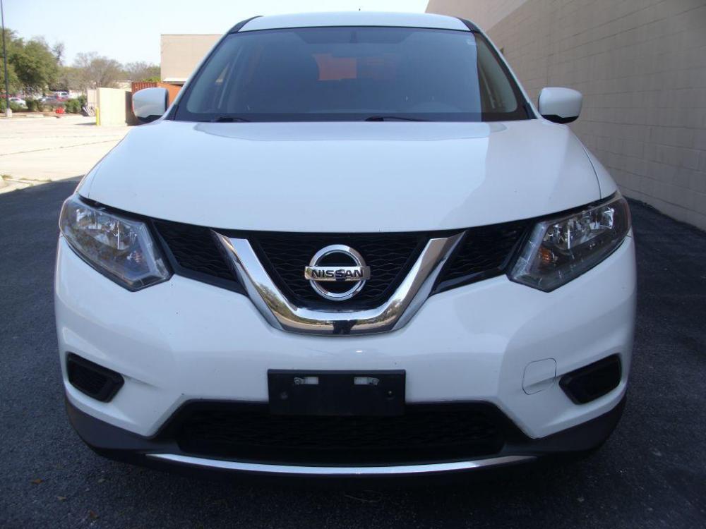 2016 WHITE NISSAN ROGUE S (5N1AT2MT3GC) with an 2.5L engine, Continuously Variable transmission, located at 12019 San Pedro Avenue, San Antonio, TX, 78216, (210) 494-5895, 29.551861, -98.487602 - Photo #6
