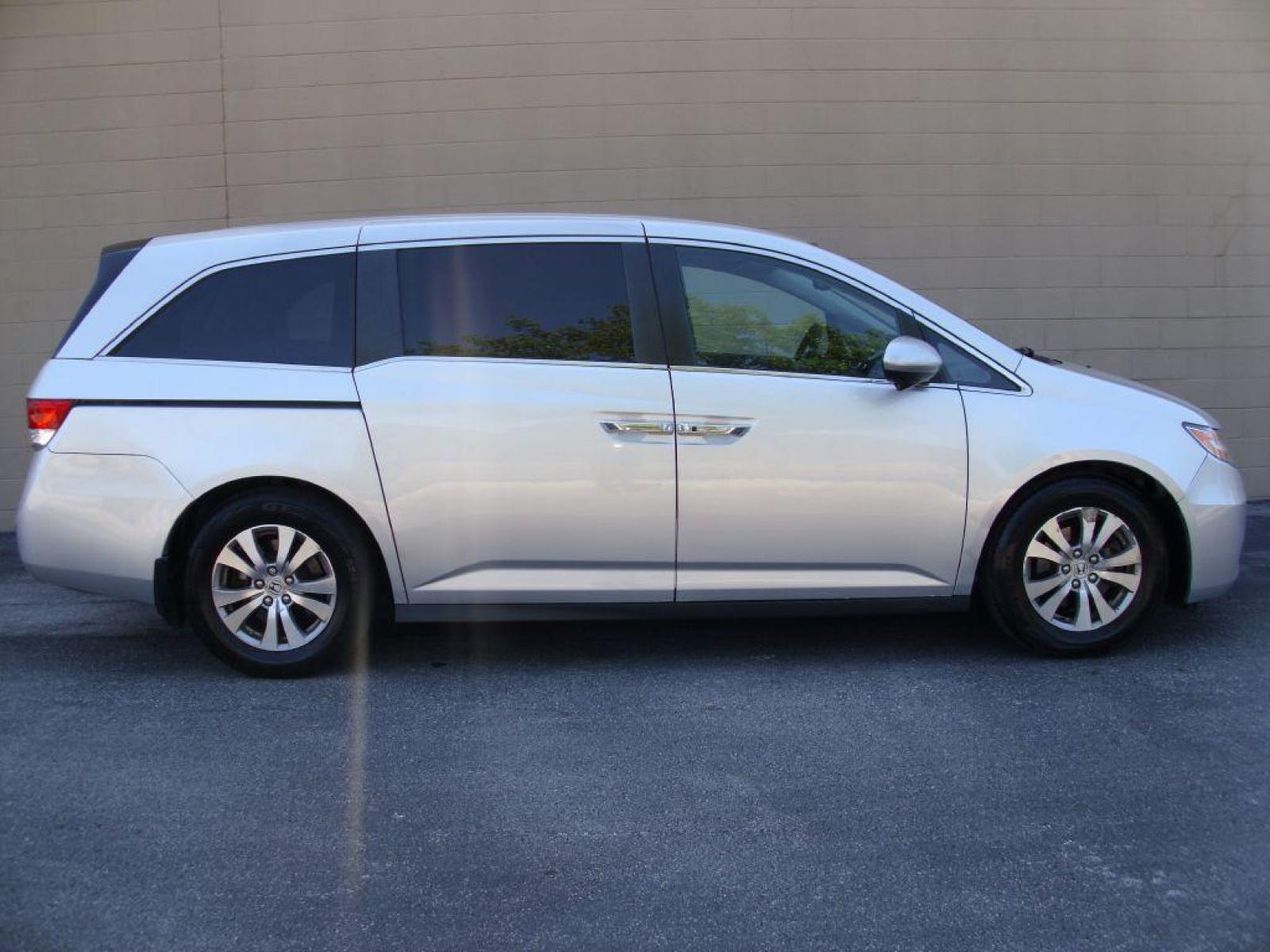 2014 SILVER HONDA ODYSSEY EXL (5FNRL5H62EB) with an 3.5L engine, Automatic transmission, located at 12019 San Pedro Avenue, San Antonio, TX, 78216, (210) 494-5895, 29.551861, -98.487602 - Lane Watch; Backup Camera; Bluetooth Technology; 3rd Row Seats; Leather Seats; Heated Seats; Power Sun/Moon Roof, 7-Passenger Seating; Power Sliding Doors; Power Liftgate; Lane Departure Warning; DVD Video System; Navigation System; Smart Key; Air Conditioning; Power Windows; Power Locks; Power Stee - Photo #0