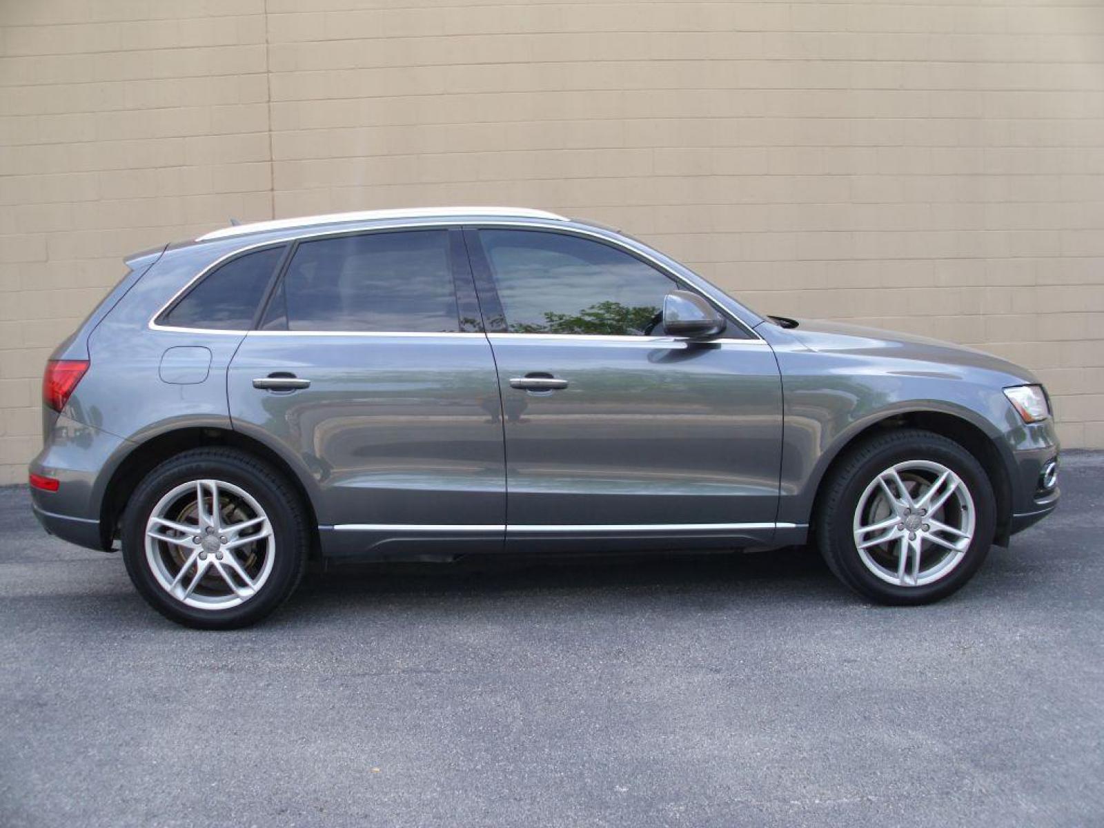 2015 GRAY AUDI Q5 PREMIUM PLUS (WA1LFAFP9FA) with an 2.0L engine, Automatic transmission, located at 12019 San Pedro Avenue, San Antonio, TX, 78216, (210) 494-5895, 29.550915, -98.491142 - IMMACULATE!!! AWD; Leather Seats; Blind Spot Alert; Panaramic Power Sun/Moon Roof; Front Seat Heaters; Hill Descent and Start Assist Control; Parking Sensors; Backup Camera; Navigation System; Air Conditioning; Power Windows; Power Locks; Power Steering; Tilt Wheel; AM/FM CD/MP3; Satellite; AM/FM - Photo #0