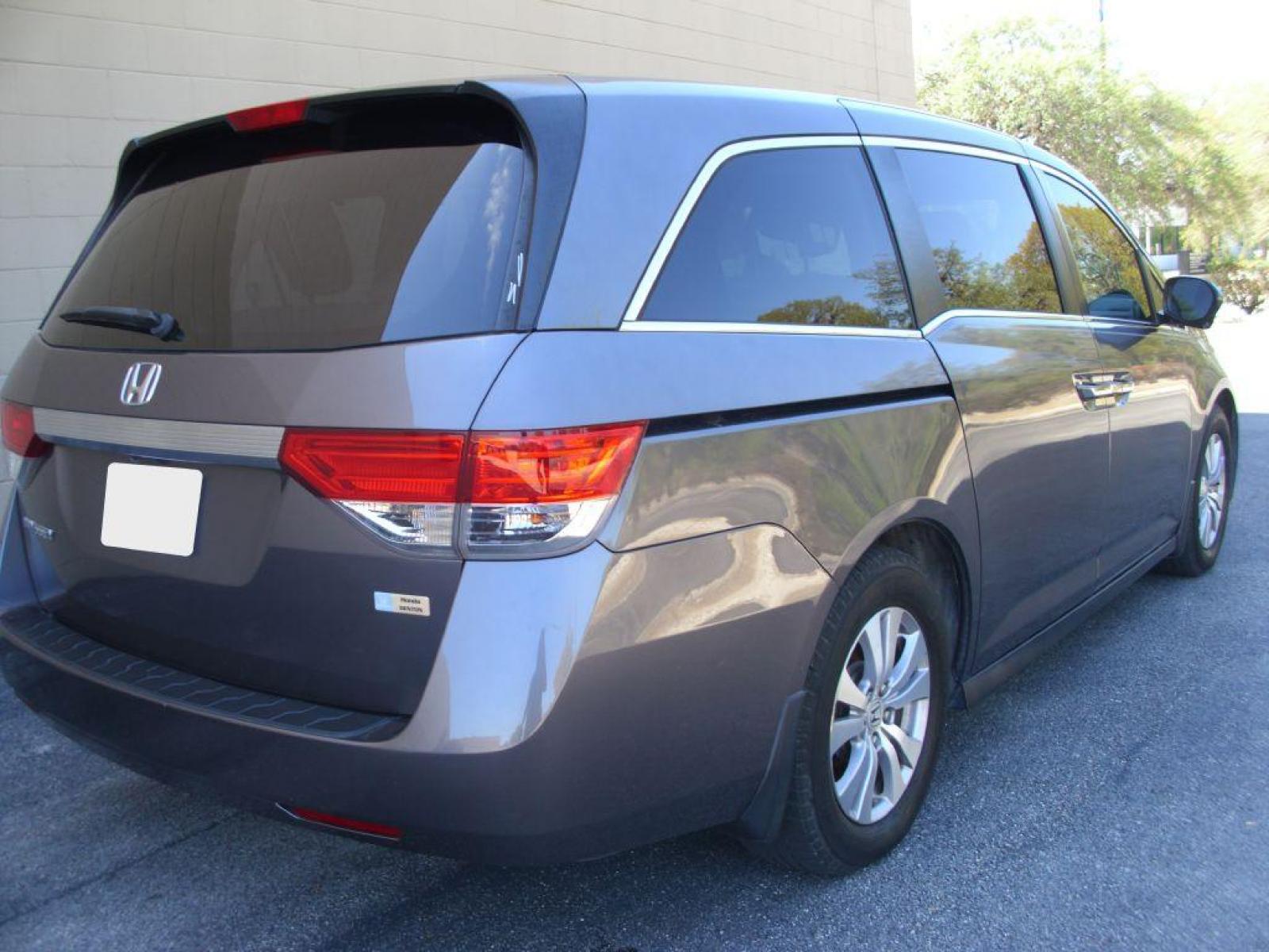 2015 GRAY HONDA ODYSSEY EX (5FNRL5H48FB) with an 3.5L engine, Automatic transmission, located at 12019 San Pedro Avenue, San Antonio, TX, 78216, (210) 494-5895, 29.550915, -98.491142 - IMMACULATE!! Blind Spot Moniter; Backup Camera; Fold-Away 3rd Row; Leather Seats; 8-Passenger Seating; Smart Key; Bluetooth Technology; Power Sliding Doors; Air Conditioning; Power Windows; Power Locks; Power Steering; Tilt Wheel; AM/FM CD/MP3; Satellite; Immobilizer; Keyless Entry; Alarm; Daytime - Photo #5