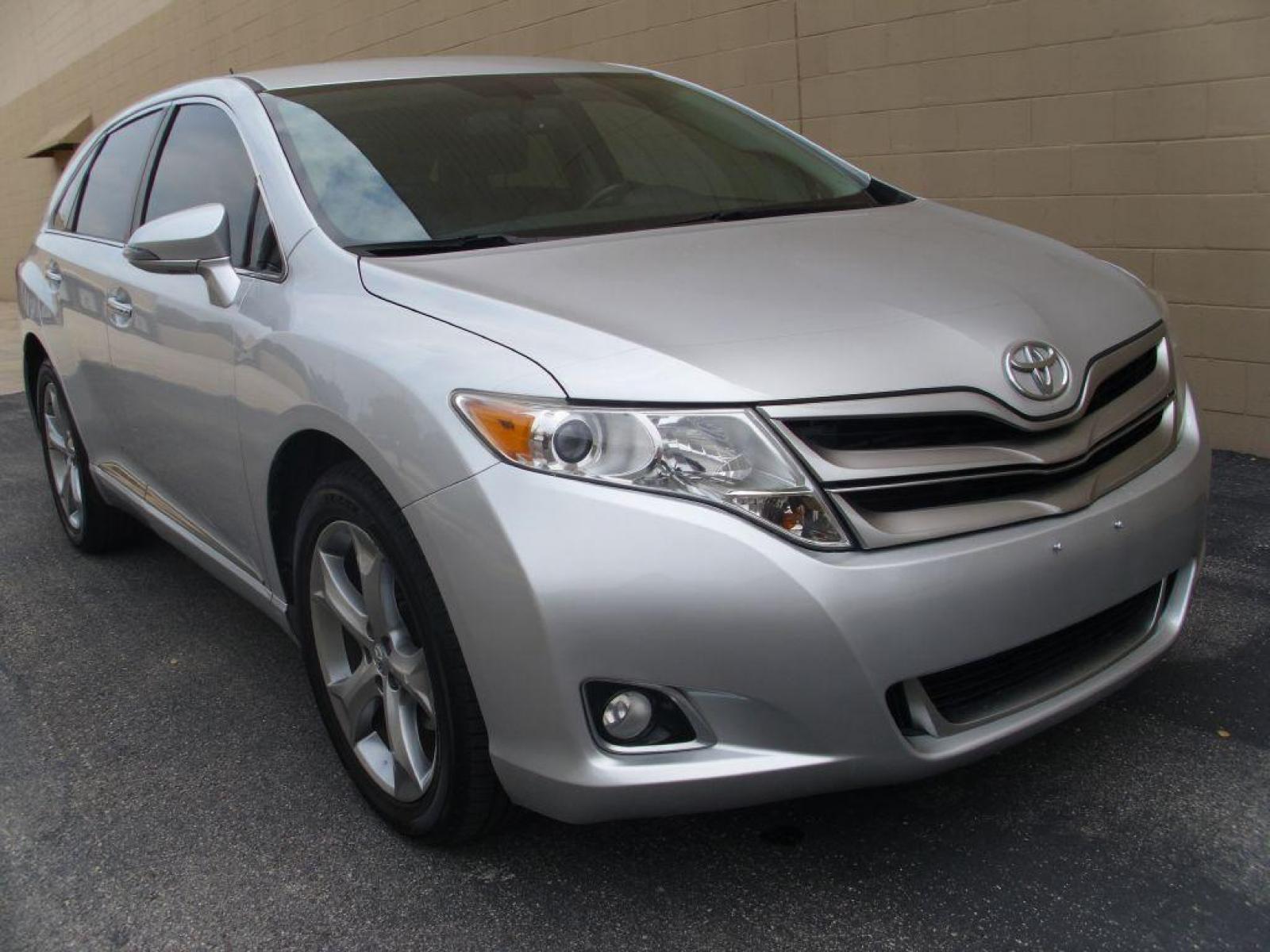 2013 SILVER TOYOTA VENZA LE (4T3ZK3BB7DU) with an 3.5L engine, Automatic transmission, located at 12019 San Pedro Avenue, San Antonio, TX, 78216, (210) 494-5895, 29.551861, -98.487602 - Backup Camera; Bluetooth Wireless; Leather Seats; Heated Seats; Navigation System; Satellite Radio; Power Hatch; Telescoping Wheel; Air Conditioning; Power Windows; Power Locks; Power Steering; Tilt Wheel; AM/FM CD/MP3; Immobilizer; Keyless Entry; Daytime Running Lights; Dual Front Airbags; Side Air - Photo #1