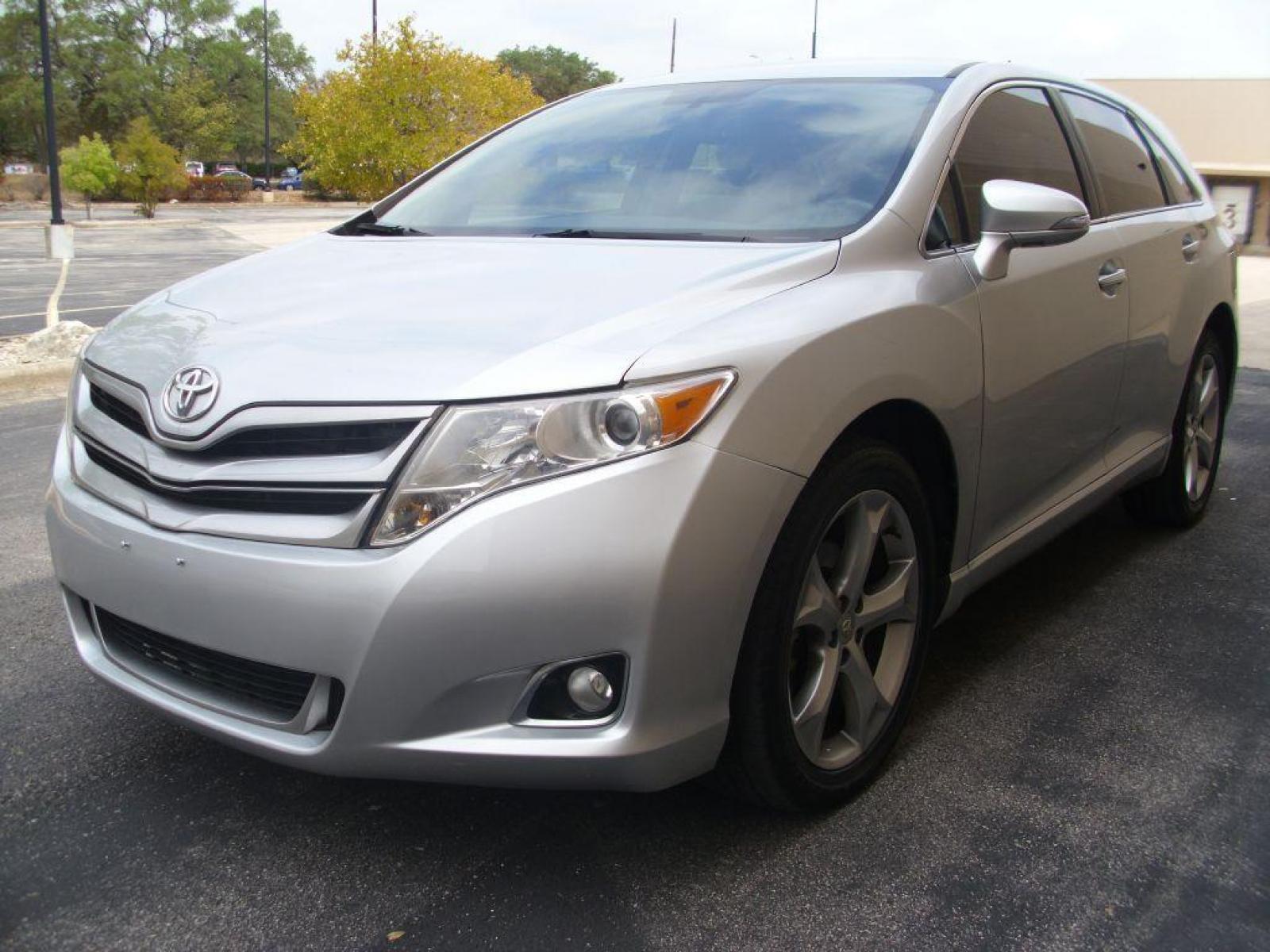 2013 SILVER TOYOTA VENZA LE (4T3ZK3BB7DU) with an 3.5L engine, Automatic transmission, located at 12019 San Pedro Avenue, San Antonio, TX, 78216, (210) 494-5895, 29.551861, -98.487602 - Backup Camera; Bluetooth Wireless; Leather Seats; Heated Seats; Navigation System; Satellite Radio; Power Hatch; Telescoping Wheel; Air Conditioning; Power Windows; Power Locks; Power Steering; Tilt Wheel; AM/FM CD/MP3; Immobilizer; Keyless Entry; Daytime Running Lights; Dual Front Airbags; Side Air - Photo #2