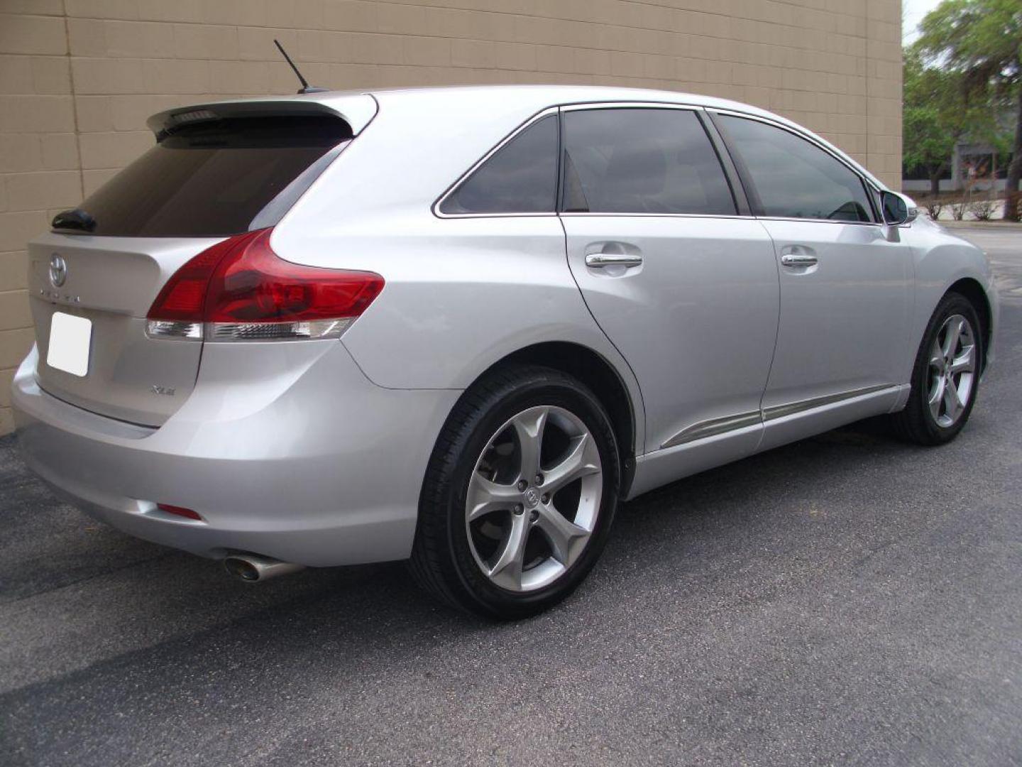 2013 SILVER TOYOTA VENZA LE (4T3ZK3BB7DU) with an 3.5L engine, Automatic transmission, located at 12019 San Pedro Avenue, San Antonio, TX, 78216, (210) 494-5895, 29.550915, -98.491142 - We provide financing options through various third-party Credit Unions and Auto Finance Companies, including RBFCU, USAA, SSFCU, Pen Fed, Navy Fed, Credit Human Credit Union of Texas, and most other credit unions. We also work with major banks such as Capital One and Broadway Bank. Payment methods a - Photo#4