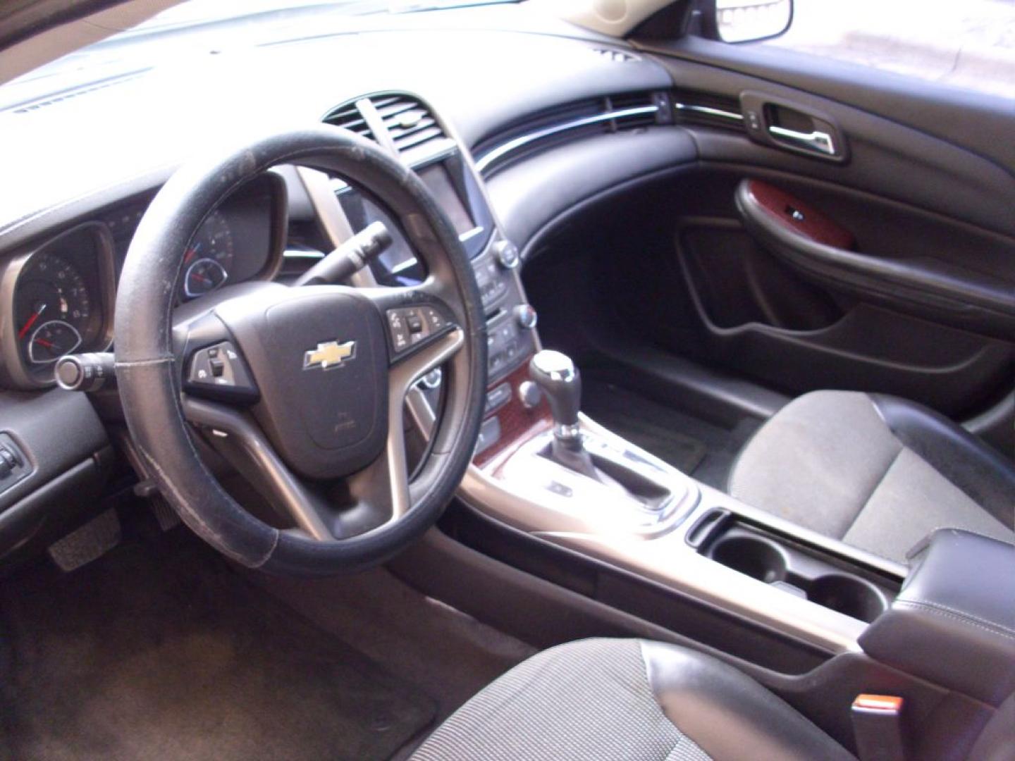 2013 BLACK CHEVROLET MALIBU LT (1G11C5SA1DU) with an 2.5L engine, Automatic transmission, located at 2215 Harry Wurzbach Rd , San Antonio, TX, 78209, (208) 269-7240, 29.491415, -98.432098- Photo#5