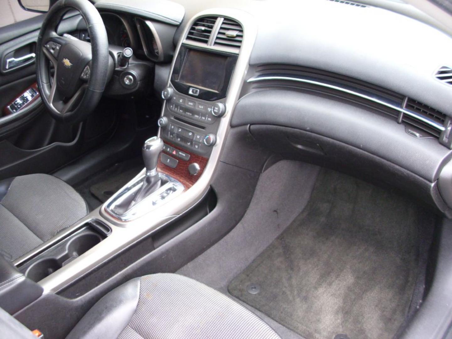 2013 BLACK CHEVROLET MALIBU LT (1G11C5SA1DU) with an 2.5L engine, Automatic transmission, located at 2215 Harry Wurzbach Rd , San Antonio, TX, 78209, (208) 269-7240, 29.491415, -98.432098- Photo#7