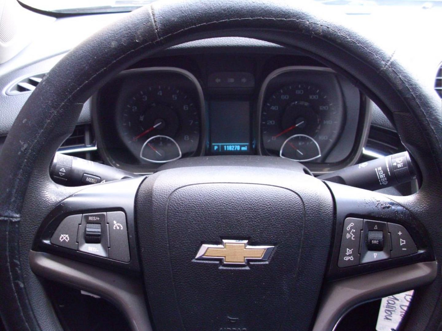 2013 BLACK CHEVROLET MALIBU LT (1G11C5SA1DU) with an 2.5L engine, Automatic transmission, located at 2215 Harry Wurzbach Rd , San Antonio, TX, 78209, (208) 269-7240, 29.491415, -98.432098- Photo#18