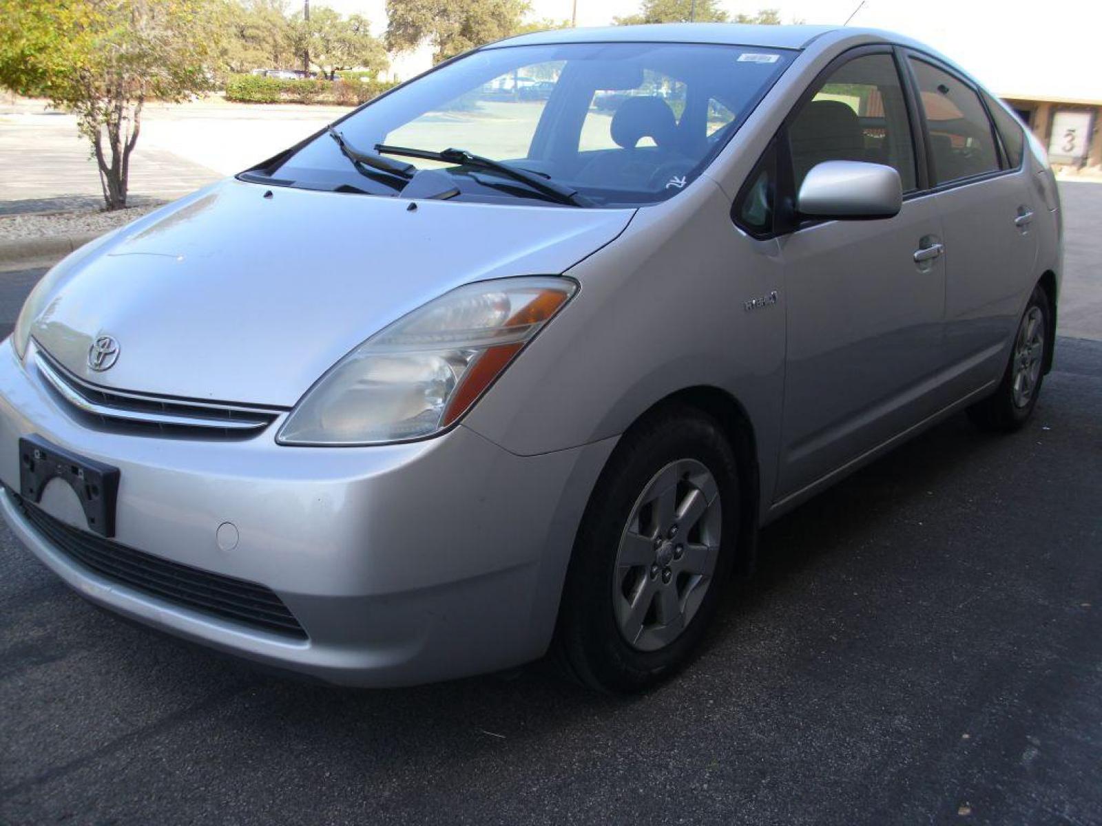 2009 SILVER TOYOTA PRIUS (JTDKB20U793) with an 1.5L engine, Continuously Variable transmission, located at 12019 San Pedro Avenue, San Antonio, TX, 78216, (210) 494-5895, 29.551861, -98.487602 - One-Owner; Air Conditioning; Power Windows; Power Locks; Power Steering; Tilt Wheel; AM/FM CD/MP3; Satellite; AM/FM CD/DVD; Immobilizer; Keyless Entry; Alarm; Dual Front Airbags; Side Airbags; Head Airbags; Rear Head Airbags; Active Seatbelts; All Wheel ABS - Photo #2