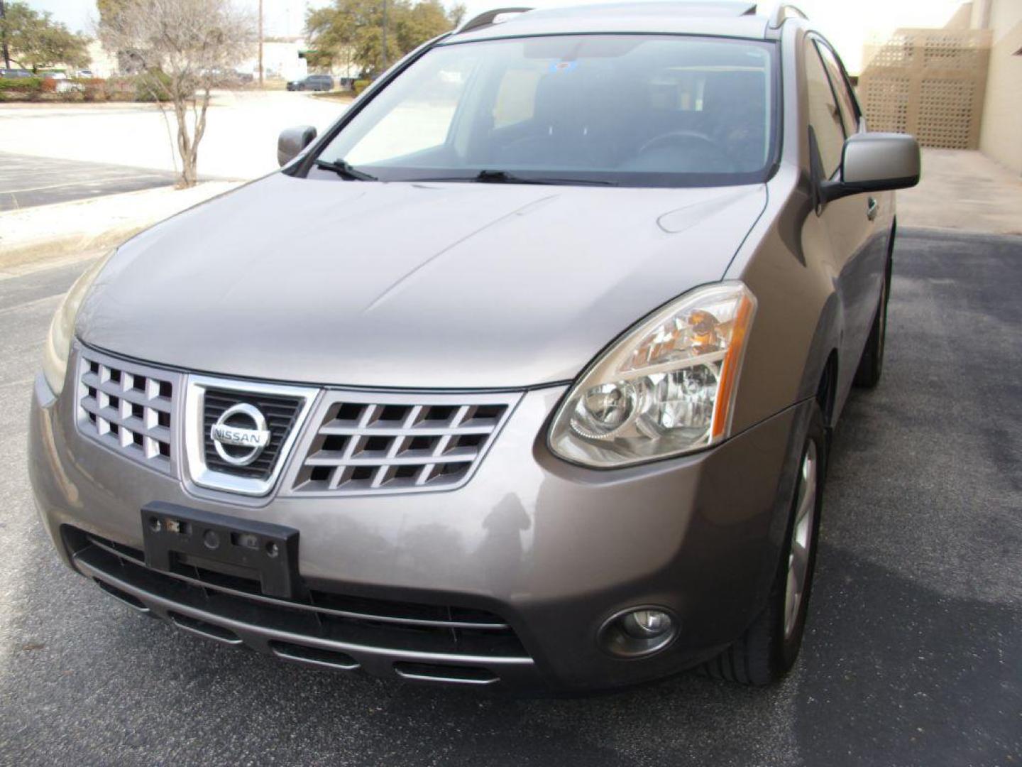 2009 GRAY NISSAN ROGUE S (JN8AS58V79W) with an 2.5L engine, Automatic transmission, located at 12019 San Pedro Avenue, San Antonio, TX, 78216, (210) 494-5895, 29.550915, -98.491142 - We provide financing options through various third-party Credit Unions and Auto Finance Companies, including RBFCU, USAA, SSFCU, Pen Fed, Navy Fed, Credit Human Credit Union of Texas, and most other credit unions. We also work with major banks such as Capital One and Broadway Bank. Payment methods a - Photo#3