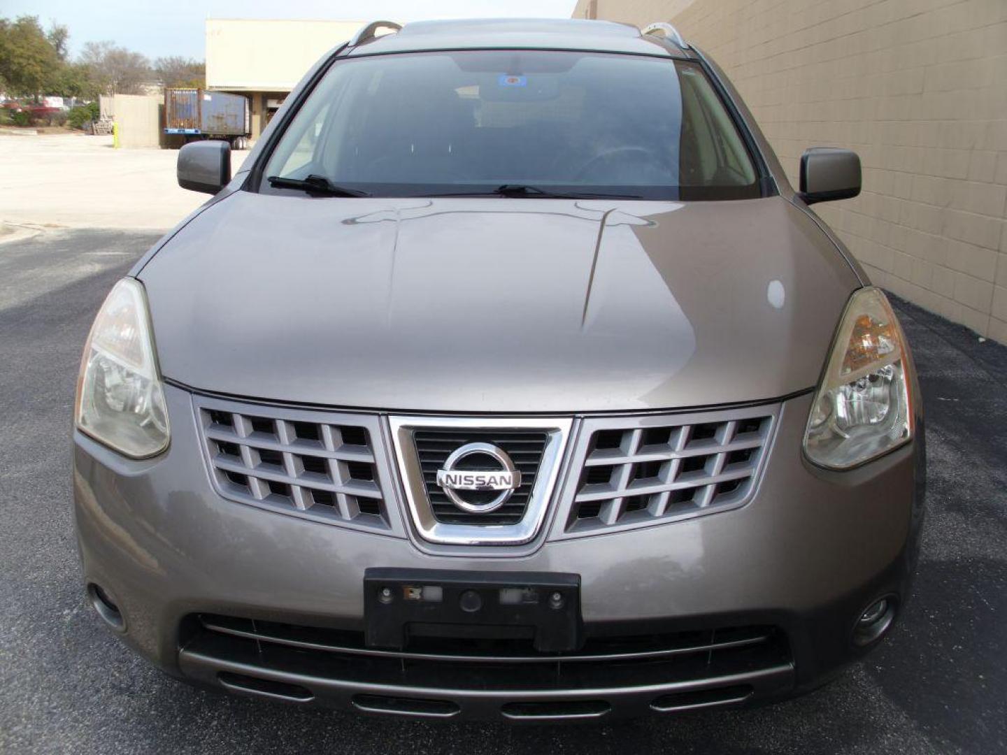 2009 GRAY NISSAN ROGUE S (JN8AS58V79W) with an 2.5L engine, Automatic transmission, located at 12019 San Pedro Avenue, San Antonio, TX, 78216, (210) 494-5895, 29.550915, -98.491142 - We provide financing options through various third-party Credit Unions and Auto Finance Companies, including RBFCU, USAA, SSFCU, Pen Fed, Navy Fed, Credit Human Credit Union of Texas, and most other credit unions. We also work with major banks such as Capital One and Broadway Bank. Payment methods a - Photo#4