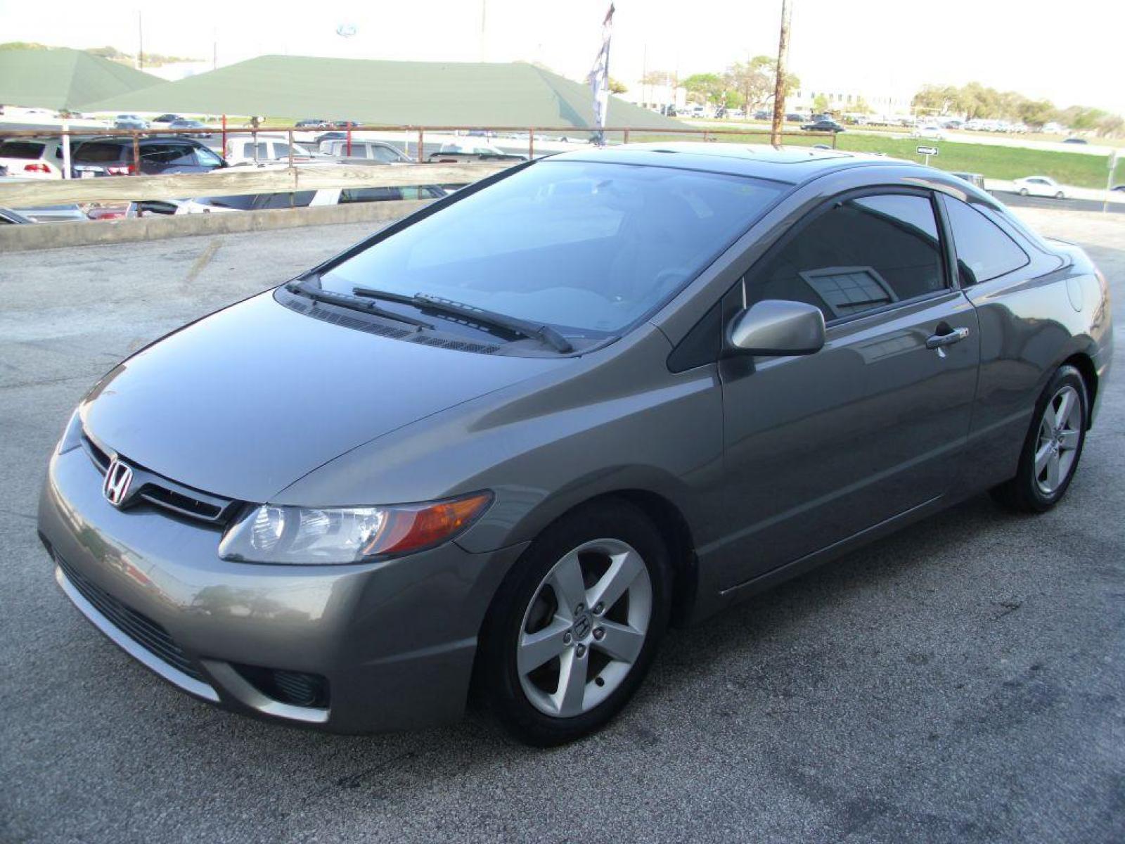 2008 GRAY HONDA CIVIC EX (2HGFG12888H) with an 1.8L engine, Automatic transmission, located at 12019 San Pedro Avenue, San Antonio, TX, 78216, (210) 494-5895, 29.551861, -98.487602 - ONE-OWNER; Auxilliary Audio Input; Bluetooth Technology; Cruise Control; Navigation; Air Conditioning; Power Windows; Power Locks; Power Steering; Tilt Wheel; AM/FM CD/MP3; Satellite; Immobilizer; Keyless Entry; Alarm; Daytime Running Lights; Dual Front Airbags; Side Airbags; Head Airbags; Rear Head - Photo #1