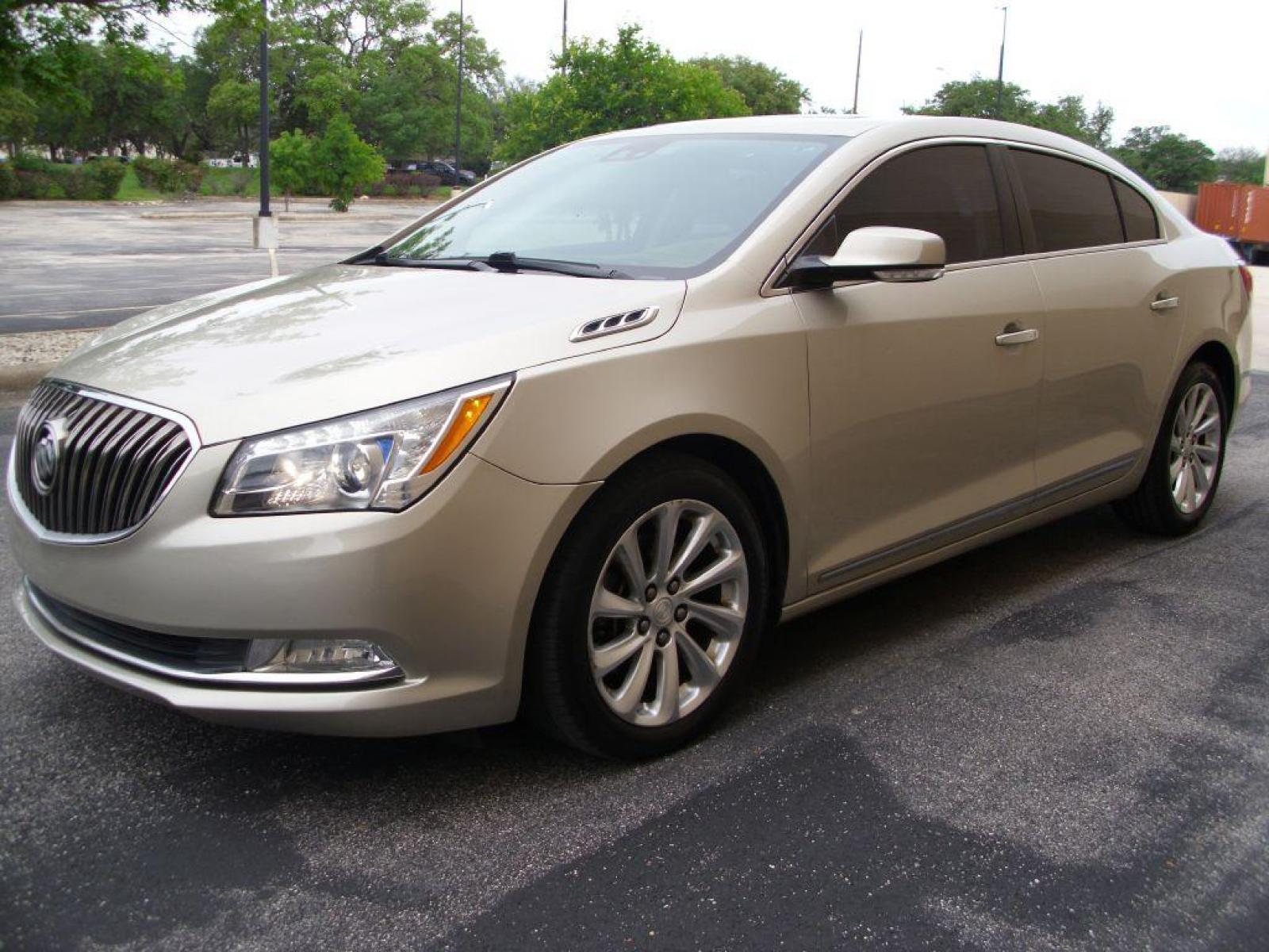 2015 GOLD BUICK LACROSSE LEATHER (1G4GB5G35FF) with an 3.6L engine, Automatic transmission, located at 12019 San Pedro Avenue, San Antonio, TX, 78216, (210) 494-5895, 29.550915, -98.491142 - Photo #5