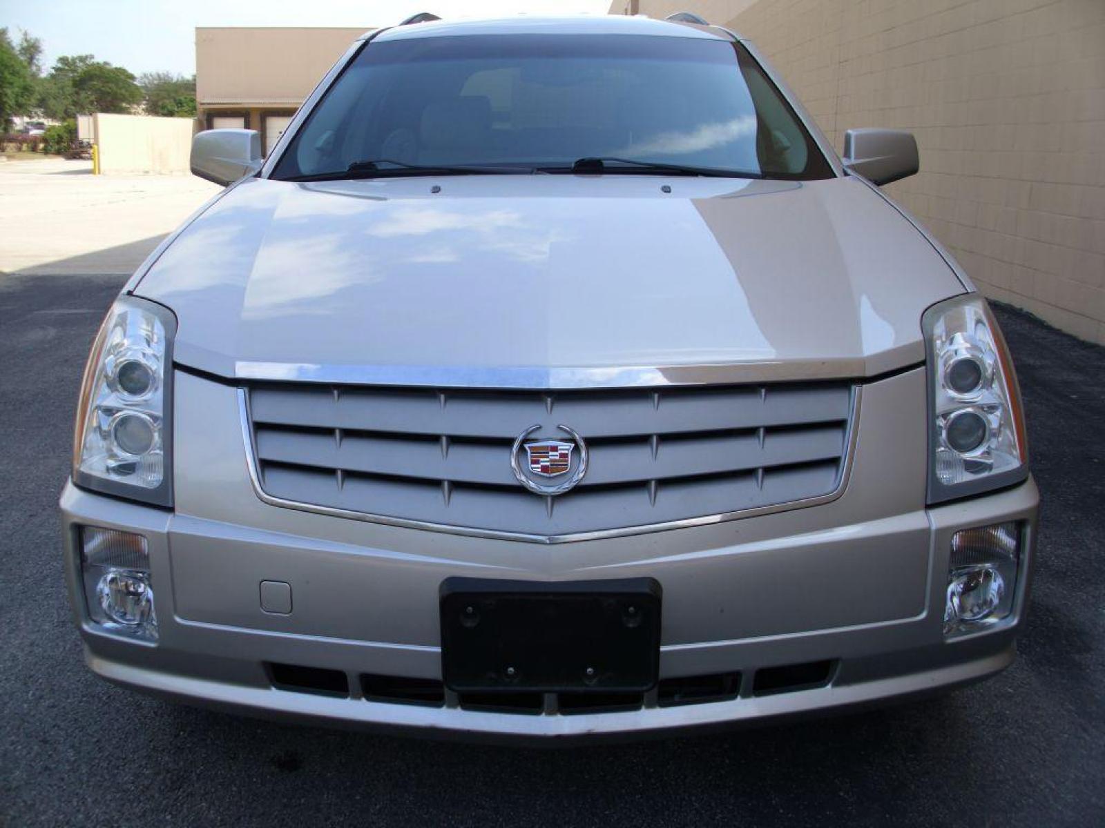 2008 GRAY CADILLAC SRX LUXURY (1GYEE637280) with an 3.6L engine, Automatic transmission, located at 12019 San Pedro Avenue, San Antonio, TX, 78216, (210) 494-5895, 29.550915, -98.491142 - LOW MILES - IMMACULATE - NEW TIRES!!! Air Conditioning; Power Windows; Power Locks; Power Steering; Tilt Wheel; AM/FM CD; Satellite; AM/FM CD/DVD; Sentry Key; Keyless Entry; Daytime Running Lights; Dual Front Airbags; Side Airbags; Head Airbags; Rear Head Airbags; Active Seatbelts; All Wheel ABS; A - Photo #2