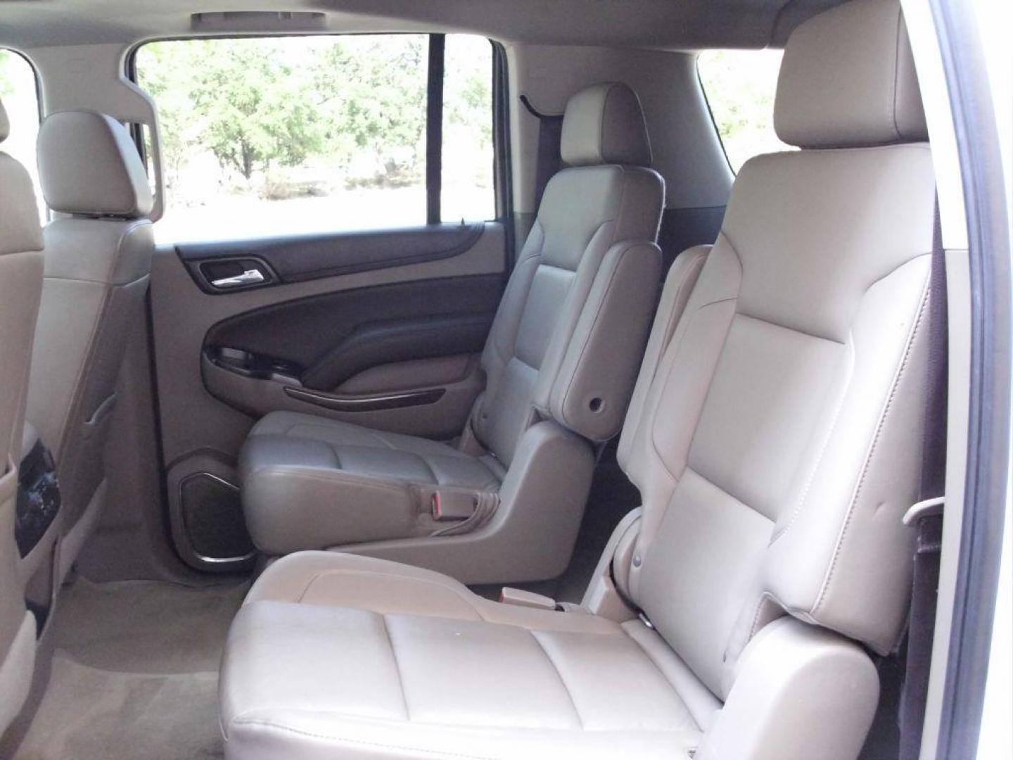 2017 WHITE CHEVROLET SUBURBAN 1500 LT (1GNSCHKC6HR) with an 5.3L engine, Automatic transmission, located at 12019 San Pedro Avenue, San Antonio, TX, 78216, (210) 494-5895, 29.550915, -98.491142 - Photo#21