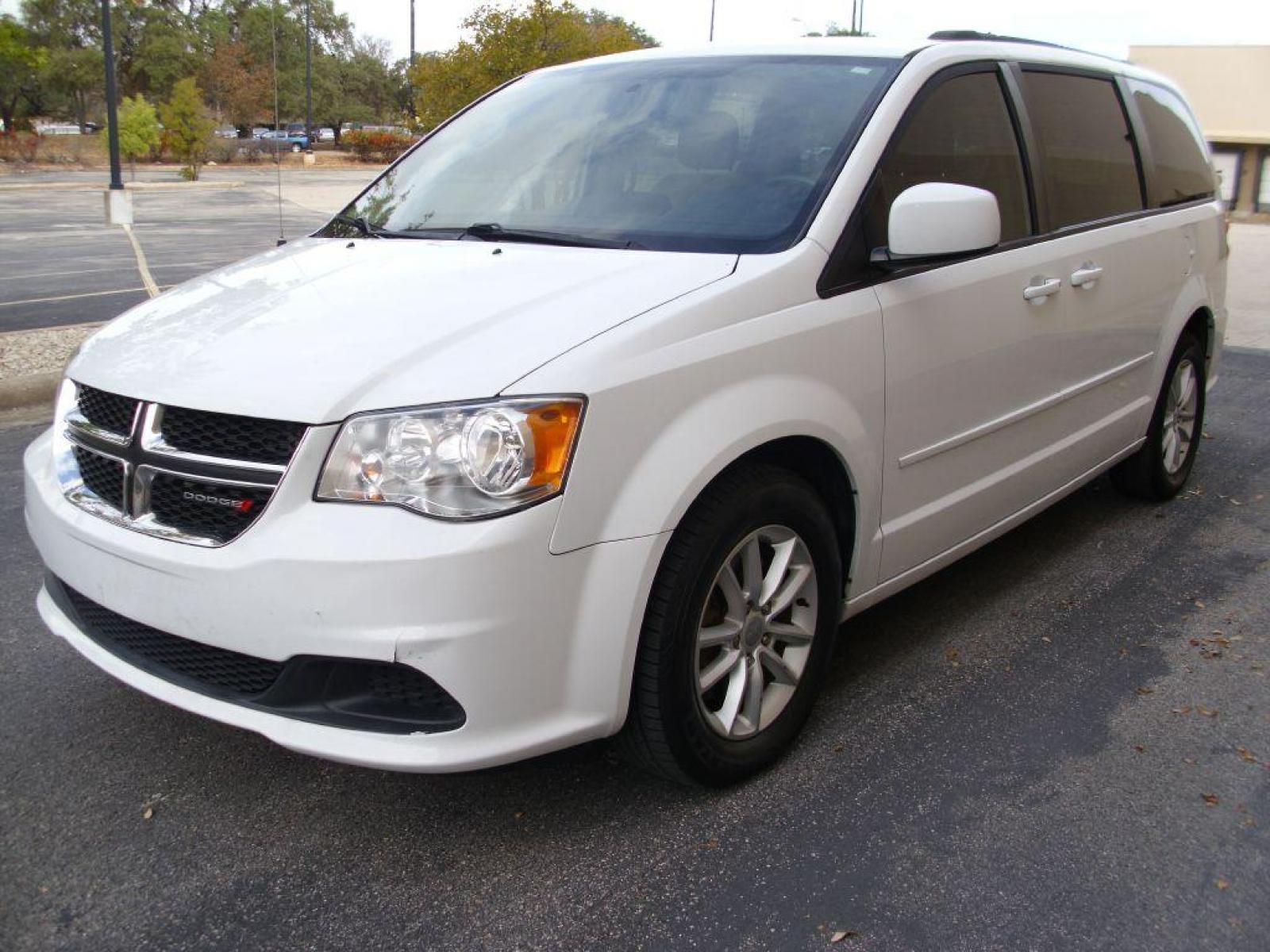 2015 WHITE DODGE GRAND CARAVAN SXT (2C4RDGCG2FR) with an 3.6L engine, Automatic transmission, located at 12019 San Pedro Avenue, San Antonio, TX, 78216, (210) 494-5895, 29.550915, -98.491142 - IMMACULATE!!!! Air Conditioning; Power Hatch/Deck; Power Windows; Power Locks; Power Steering; Tilt Wheel; AM/FM CD/MP3; Satellite; AM/FM CD/DVD; Sentry Key; Keyless Entry; Alarm; Dual Front Airbags; Side Airbags; Head Airbags; Rear Head Airbags; Active Seatbelts; All Wheel ABS; Alloy Wheels; Auxil - Photo #2