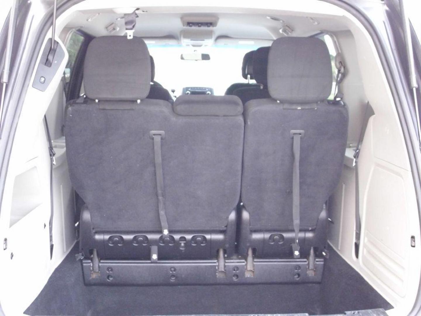 2016 GRAY DODGE GRAND CARAVAN SXT SXT (2C4RDGCG3GR) with an 3.6L engine, Automatic transmission, San Antonio, TX, 78216, (208) 269-7240, 29.424601, -98.495140 - GREAT BUY - VERY CLEAN - Power Sliding Doors (Right and Left), Power Lifegate, 2nd and 3rd Row Power Windows, Air Conditioning; Power Windows; Power Locks; Power Steering; Tilt Wheel; AM/FM CD/MP3; Satellite; AM/FM CD/DVD; Sentry Key; Keyless Entry; Alarm; Available; Dual Front Airbags; Side Air - Photo#16