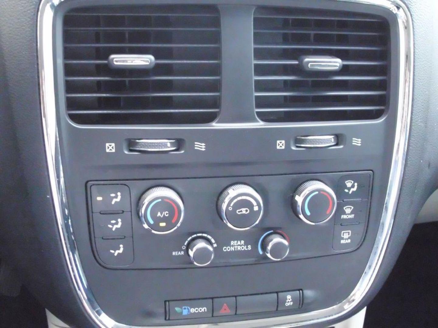 2016 GRAY DODGE GRAND CARAVAN SXT SXT (2C4RDGCG3GR) with an 3.6L engine, Automatic transmission, San Antonio, TX, 78216, (208) 269-7240, 29.424601, -98.495140 - GREAT BUY - VERY CLEAN - Power Sliding Doors (Right and Left), Power Lifegate, 2nd and 3rd Row Power Windows, Air Conditioning; Power Windows; Power Locks; Power Steering; Tilt Wheel; AM/FM CD/MP3; Satellite; AM/FM CD/DVD; Sentry Key; Keyless Entry; Alarm; Available; Dual Front Airbags; Side Air - Photo#23