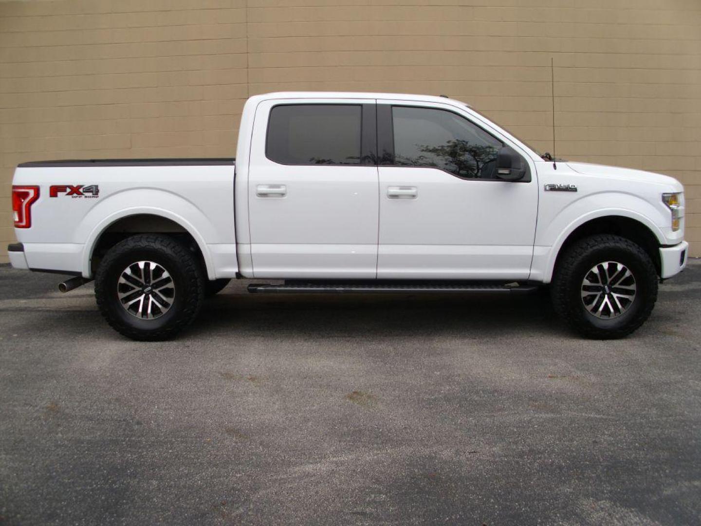 2017 WHITE FORD F150 FX4 SUPERCREW (1FTEW1EFXHK) with an 5.0L engine, Automatic transmission, located at 12019 San Pedro Avenue, San Antonio, TX, 78216, (210) 494-5895, 29.550915, -98.491142 - Photo#0