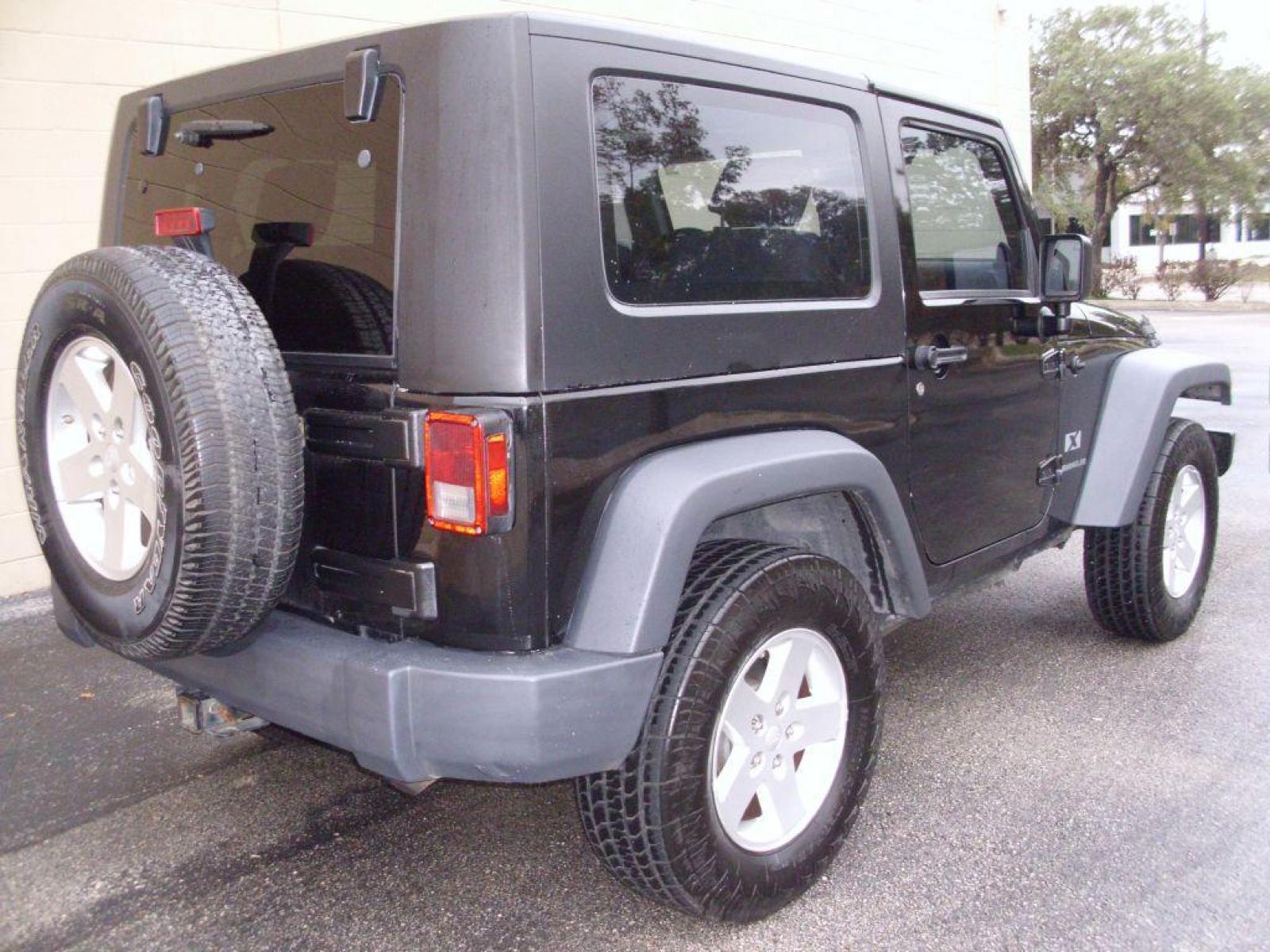 2008 BLACK JEEP WRANGLER X (1J4FA24128L) with an 3.8L engine, Automatic transmission, located at 12019 San Pedro Avenue, San Antonio, TX, 78216, (210) 494-5895, 29.550915, -98.491142 - GREAT CONDITION - VERY SMART - CLEAN - Power Steering; Tilt Wheel; AM/FM CD/MP3; Satellite; Passive sentry key; Dual Front Airbags; Passenger Sensor; Active Belts; Retractable Roof Panel; 4WD/AWD; ABS Brakes; Alloy Wheels; Auxiliary Input; Bluetooth Technology; Cruise Control; Hard Top; Power Windo - Photo #5