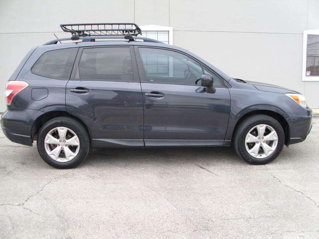 photo of 2015 SUBARU FORESTER 4DR