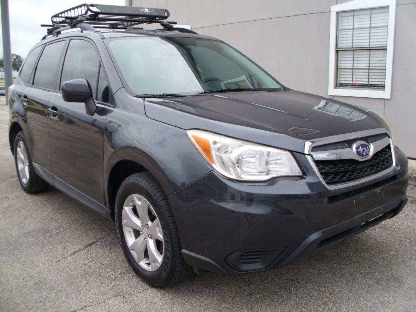 2015 GRAY SUBARU FORESTER 2.5I PREMIUM (JF2SJADC6FH) with an 2.5L engine, Automatic transmission, located at 12019 San Pedro Avenue, San Antonio, TX, 78216, (210) 494-5895, 29.550915, -98.491142 - Photo#1