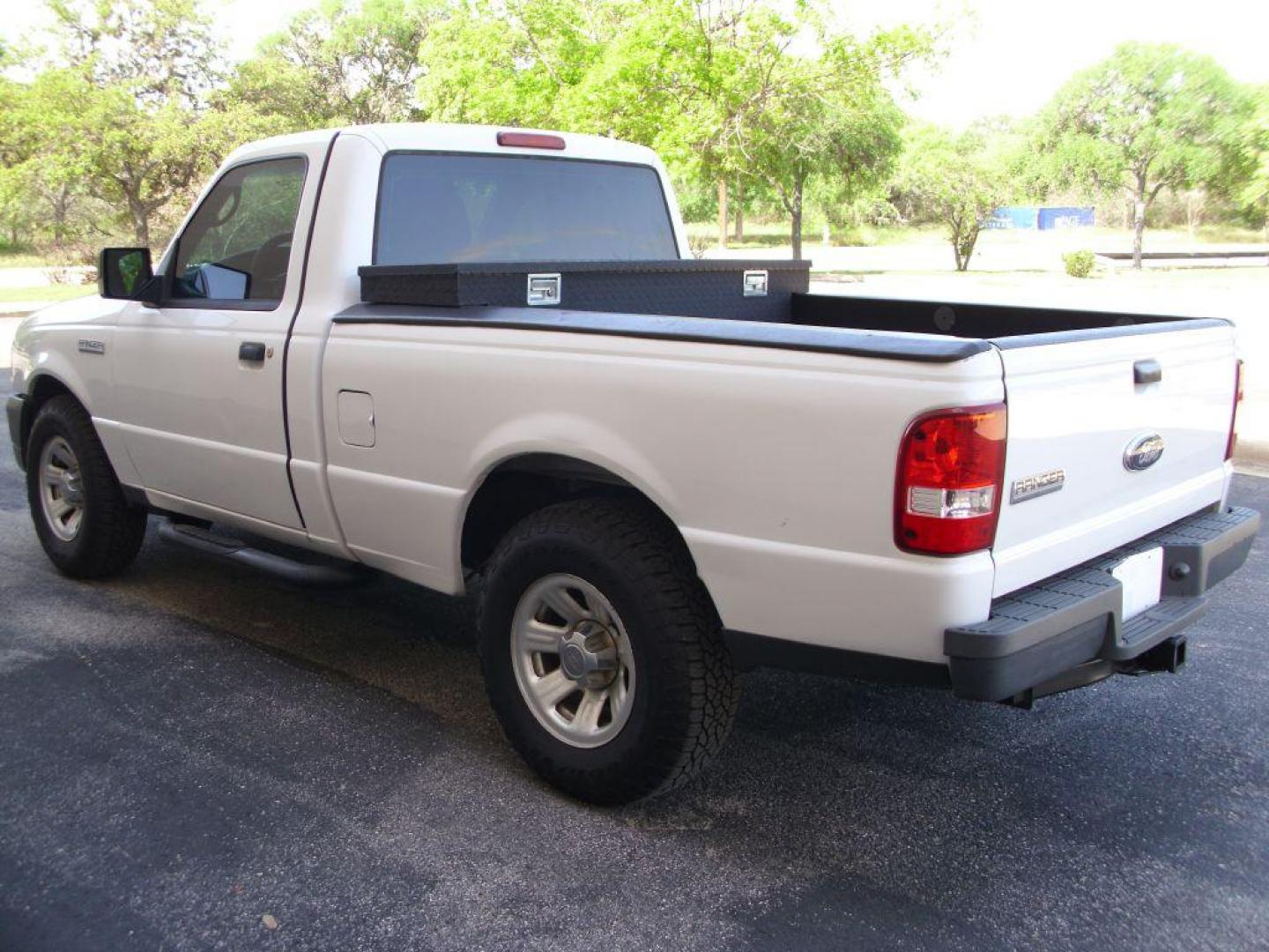 2011 WHITE FORD RANGER XL (1FTKR1AD2BP) with an 2.3L engine, Automatic transmission, located at 12019 San Pedro Avenue, San Antonio, TX, 78216, (208) 269-7240, 29.550915, -98.491142 - Photo#5