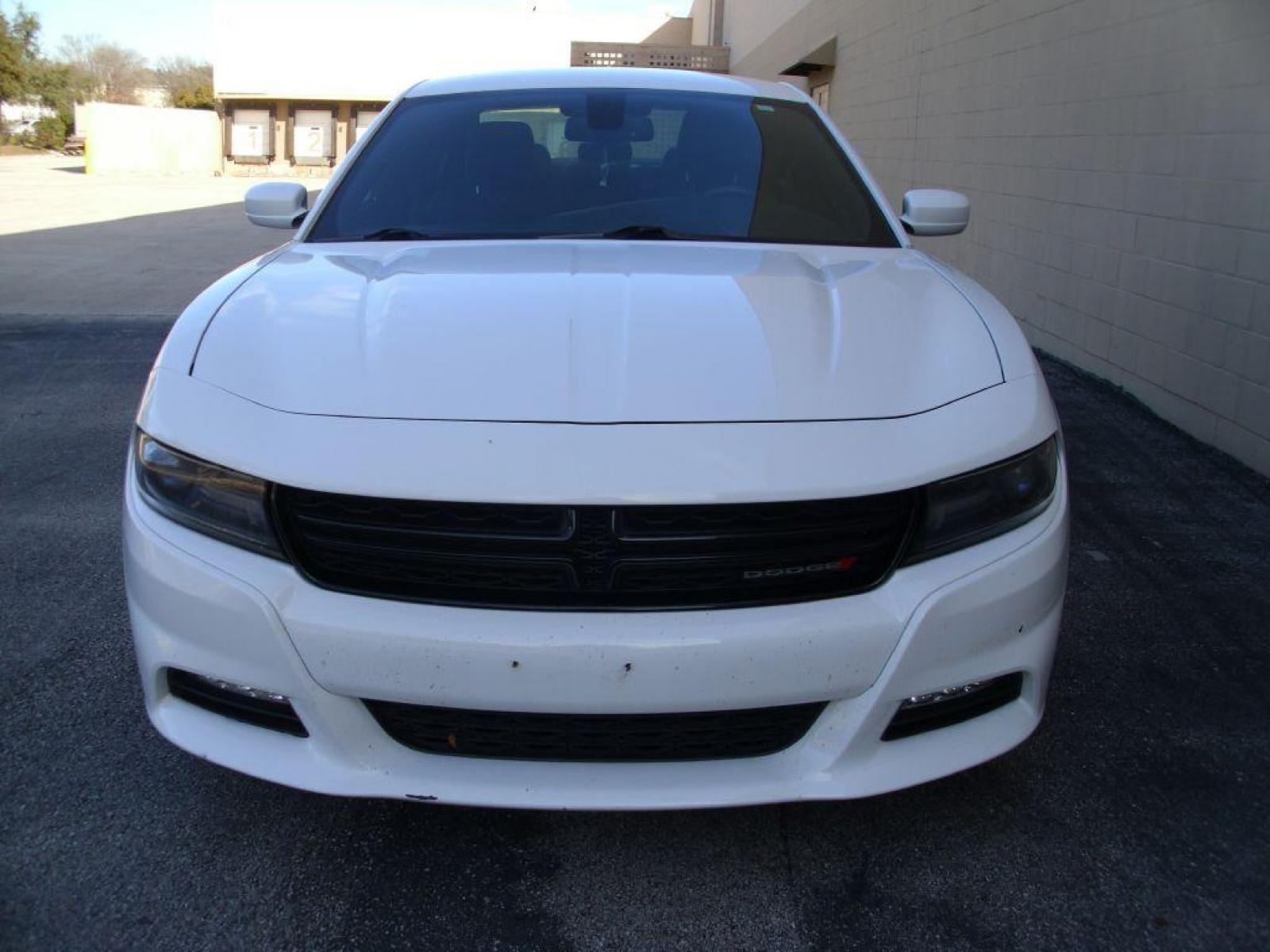 2016 WHITE DODGE CHARGER SXT (2C3CDXHGXGH) with an 3.6L engine, Automatic transmission, located at 12019 San Pedro Avenue, San Antonio, TX, 78216, (210) 494-5895, 29.550915, -98.491142 - LOW MILES - VERY CLEAN - RUNS GREAT!!! Air Conditioning; Power Windows; Power Locks; Power Steering; Tilt Wheel; AM/FM CD ; Sentry Key; Keyless Entry; Alarm; Daytime Running Lights; Dual Front Airbags; Side Airbags; Head Airbags; Rear Head Airbags; Active Seatbelts; All Wheel ABS; Alloy Wheels; Alp - Photo #6