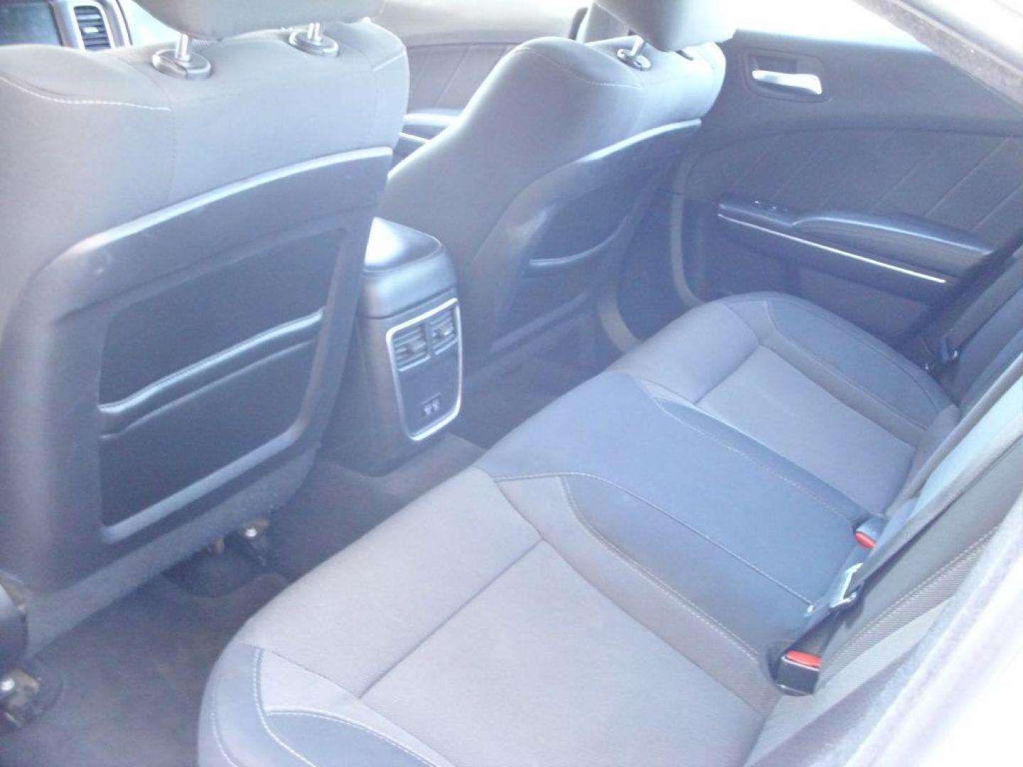 2016 WHITE DODGE CHARGER SXT (2C3CDXHGXGH) with an 3.6L engine, Automatic transmission, located at 12019 San Pedro Avenue, San Antonio, TX, 78216, (208) 269-7240, 29.550915, -98.491142 - AMAZING VEHICLE - LOW MILES - VERY CLEAN - RUNS GREAT!! Air Conditioning; Power Windows; Power Locks; Power Steering; Tilt Wheel; AM/FM CD/MP3; Satellite; AM/FM CD/DVD; Sentry Key; Keyless Entry; Alarm; Daytime Running Lights; Dual Front Airbags; Side Airbags; Head Airbags; Rear Head Airbags; Act - Photo#9