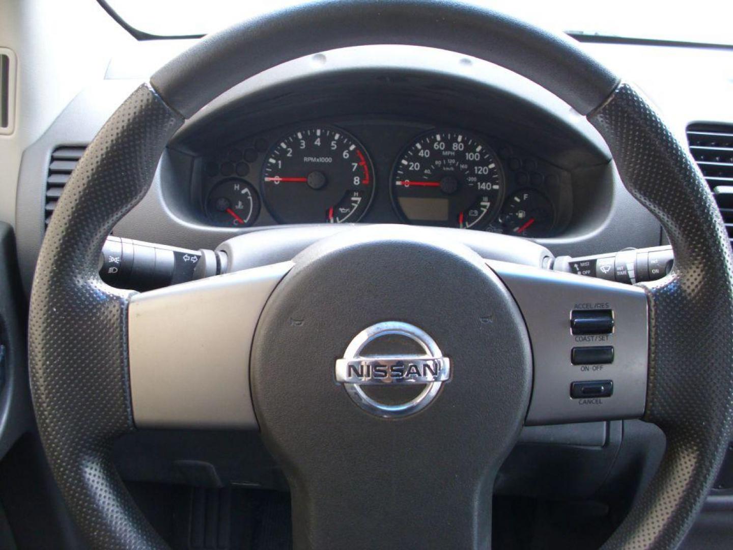 2007 BROWN NISSAN XTERRA OFF ROAD (5N1AN08U37C) with an 4.0L engine, Automatic transmission, located at 12019 San Pedro Avenue, San Antonio, TX, 78216, (210) 494-5895, 29.550915, -98.491142 - Photo#15