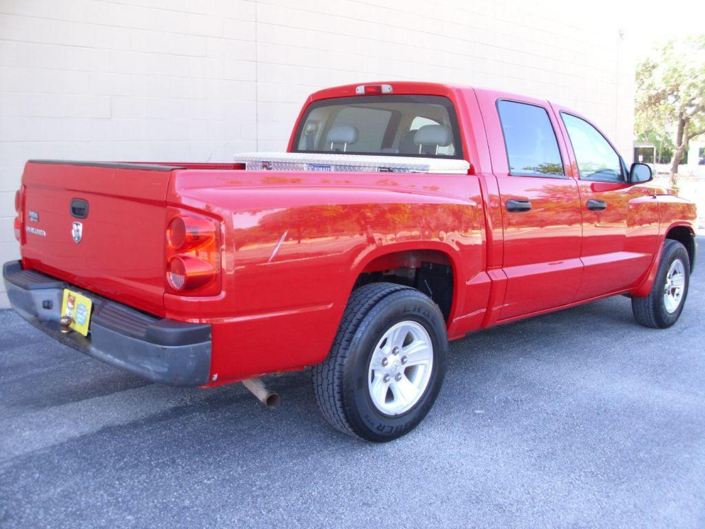 2008 RED DODGE DAKOTA SXT (1D7HE38K98S) with an 3.7L engine, Automatic transmission, located at 12019 San Pedro Avenue, San Antonio, TX, 78216, (210) 494-5895, 29.550915, -98.491142 - Photo#5