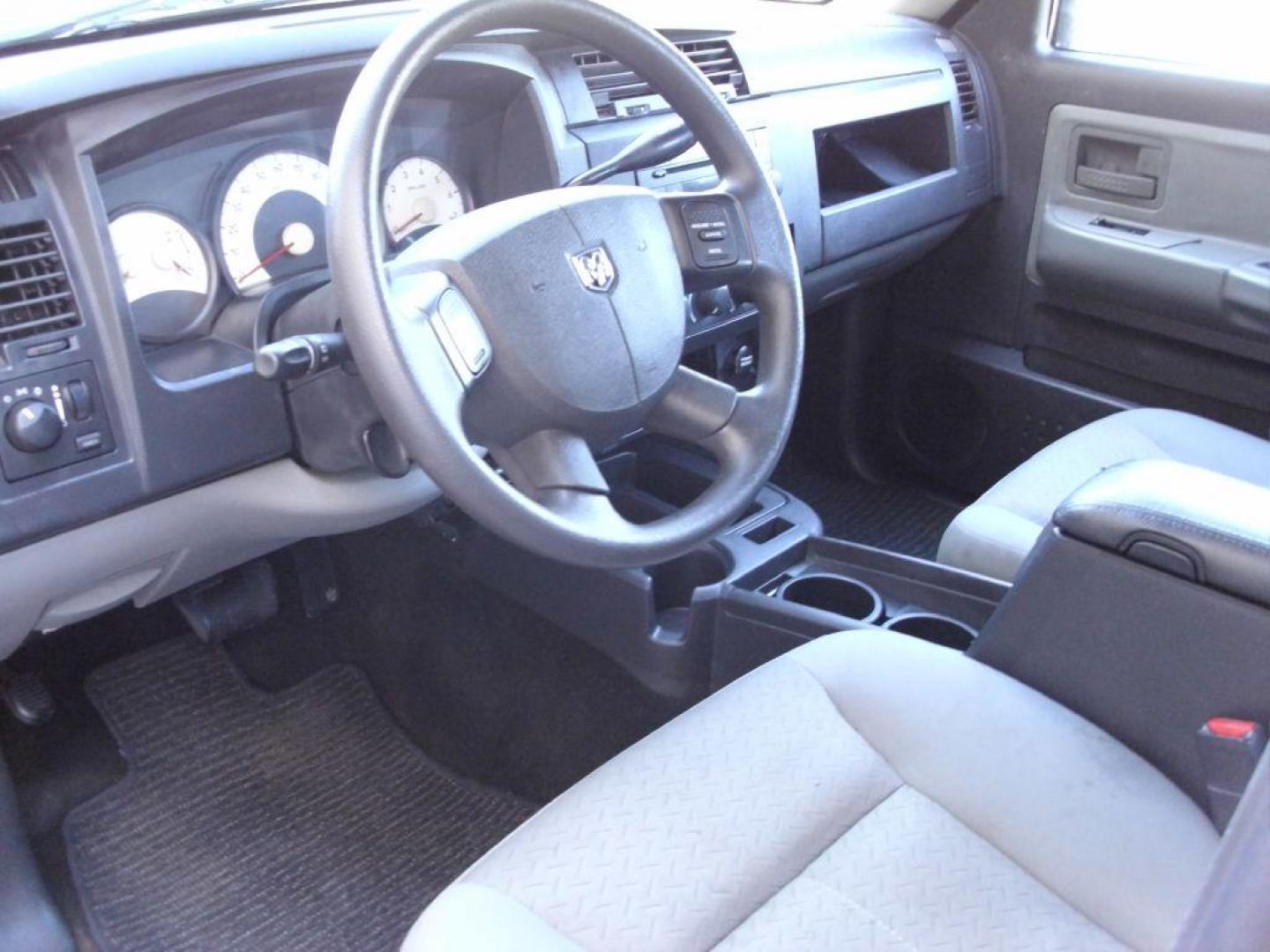 2008 RED DODGE DAKOTA SXT (1D7HE38K98S) with an 3.7L engine, Automatic transmission, located at 12019 San Pedro Avenue, San Antonio, TX, 78216, (210) 494-5895, 29.550915, -98.491142 - Photo#8