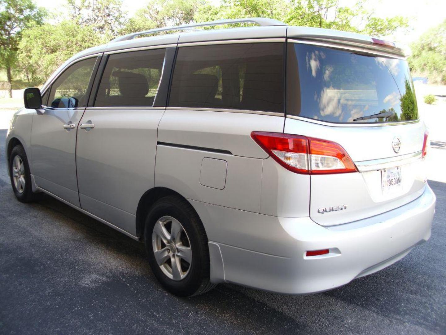 2013 SILVER NISSAN QUEST S (JN8AE2KP2D9) with an 3.5L engine, Automatic transmission, located at 12019 San Pedro Avenue, San Antonio, TX, 78216, (210) 494-5895, 29.550915, -98.491142 - We provide financing options through various third-party Credit Unions and Auto Finance Companies, including RBFCU, USAA, SSFCU, Pen Fed, Navy Fed, Credit Human Credit Union of Texas, and most other credit unions. We also work with major banks such as Capital One and Broadway Bank. Payment methods a - Photo#5