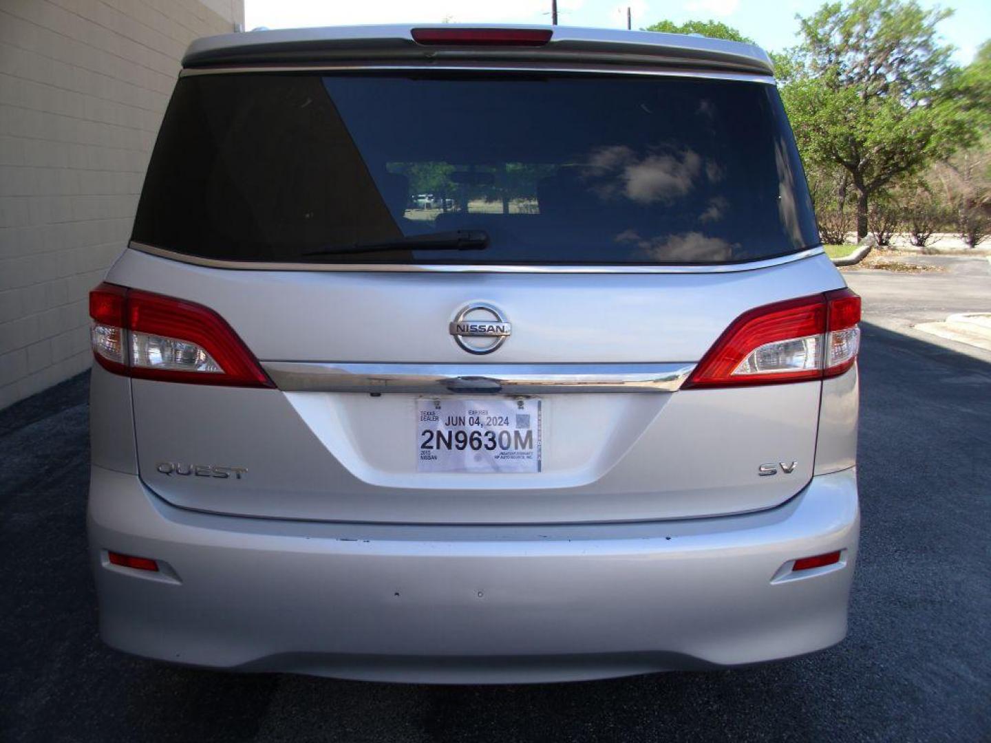 2013 SILVER NISSAN QUEST S (JN8AE2KP2D9) with an 3.5L engine, Automatic transmission, located at 12019 San Pedro Avenue, San Antonio, TX, 78216, (210) 494-5895, 29.550915, -98.491142 - We provide financing options through various third-party Credit Unions and Auto Finance Companies, including RBFCU, USAA, SSFCU, Pen Fed, Navy Fed, Credit Human Credit Union of Texas, and most other credit unions. We also work with major banks such as Capital One and Broadway Bank. Payment methods a - Photo#6