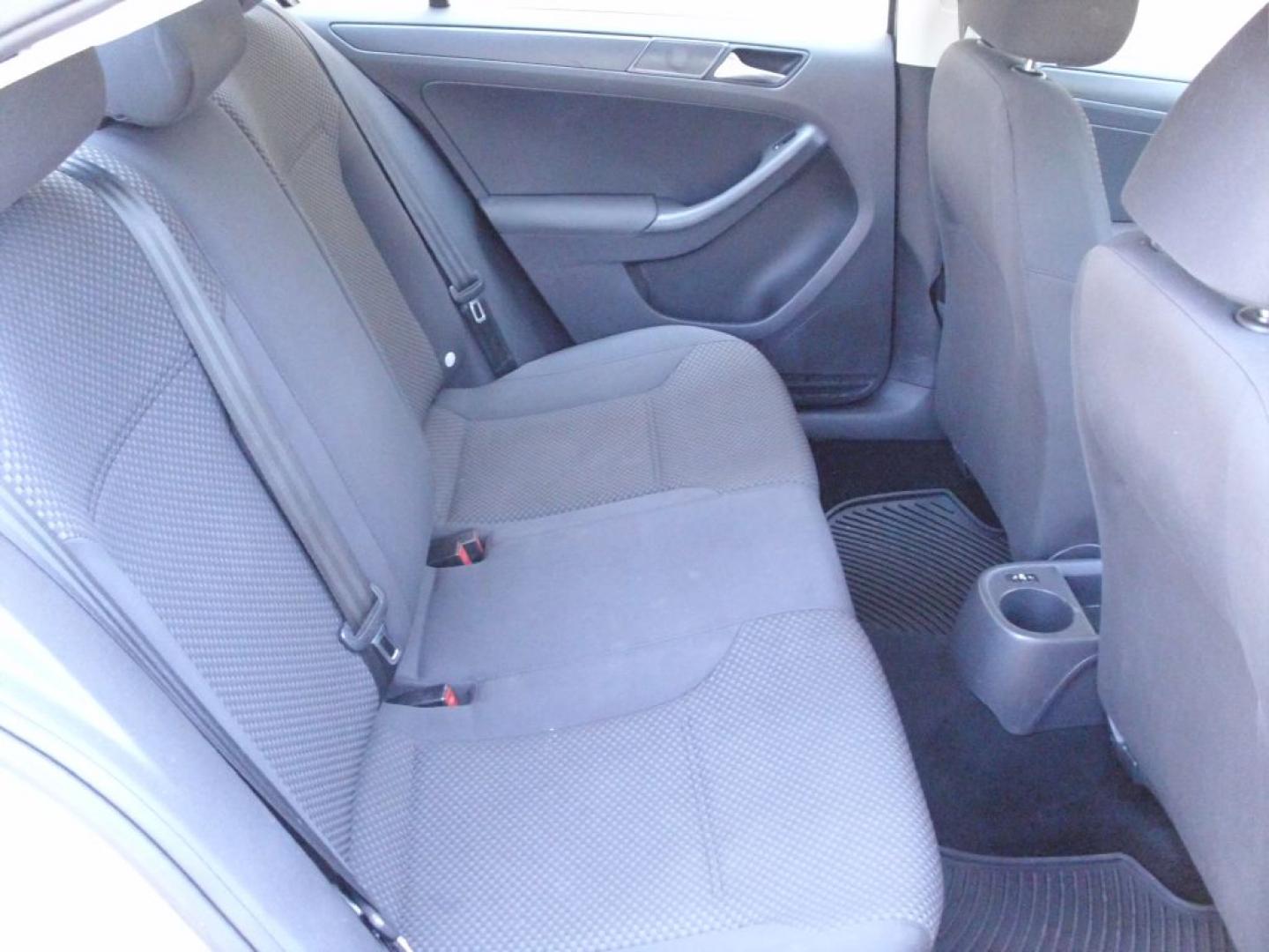 2012 SILVER VOLKSWAGEN JETTA BASE (3VW2K7AJ1CM) with an 2.0L engine, Automatic transmission, located at 2215 Harry Wurzbach Rd , San Antonio, TX, 78209, (208) 269-7240, 29.491415, -98.432098 - ONE OWNER!! RELIABLE CAR!! Cloth Seats; Air Conditioning; Power Windows; Power Locks; Power Steering; Tilt Wheel; AM/FM CD/MP3; Immobilizer; Keyless Entry; Alarm; Daytime Running Lights; Dual Air Bags Front Head and Sides; Active Belts; All Wheel ABS ** WE DO NOT OFFER BUY HERE PAY HERE FINANCING- Photo#11