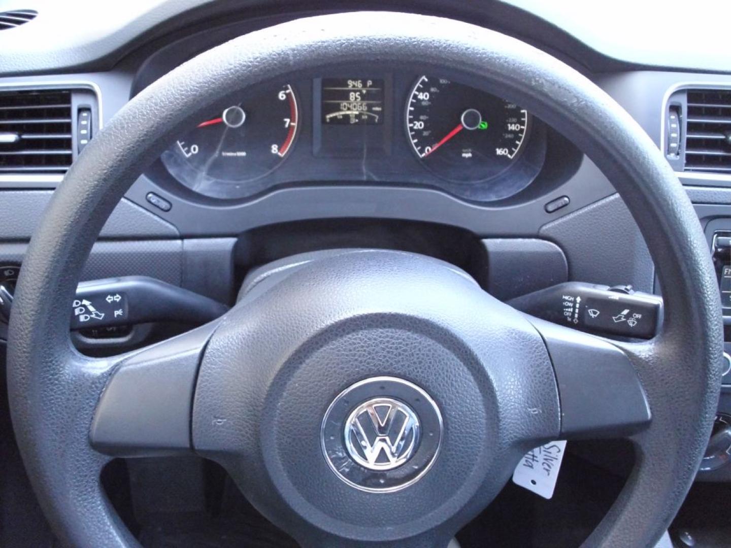 2012 SILVER VOLKSWAGEN JETTA BASE (3VW2K7AJ1CM) with an 2.0L engine, Automatic transmission, located at 2215 Harry Wurzbach Rd , San Antonio, TX, 78209, (208) 269-7240, 29.491415, -98.432098 - ONE OWNER!! RELIABLE CAR!! Cloth Seats; Air Conditioning; Power Windows; Power Locks; Power Steering; Tilt Wheel; AM/FM CD/MP3; Immobilizer; Keyless Entry; Alarm; Daytime Running Lights; Dual Air Bags Front Head and Sides; Active Belts; All Wheel ABS ** WE DO NOT OFFER BUY HERE PAY HERE FINANCING- Photo#17