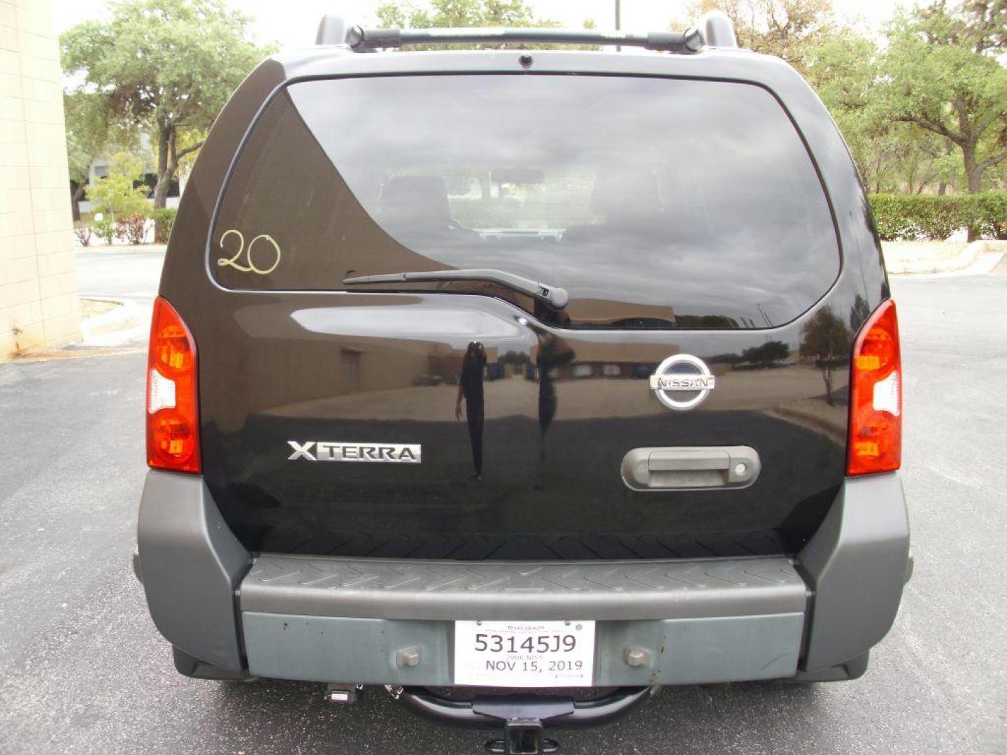 2006 BLACK NISSAN XTERRA OFF ROAD (5N1AN08U86C) with an 4.0L engine, Automatic transmission, located at 12019 San Pedro Avenue, San Antonio, TX, 78216, (210) 494-5895, 29.550915, -98.491142 - Photo#5