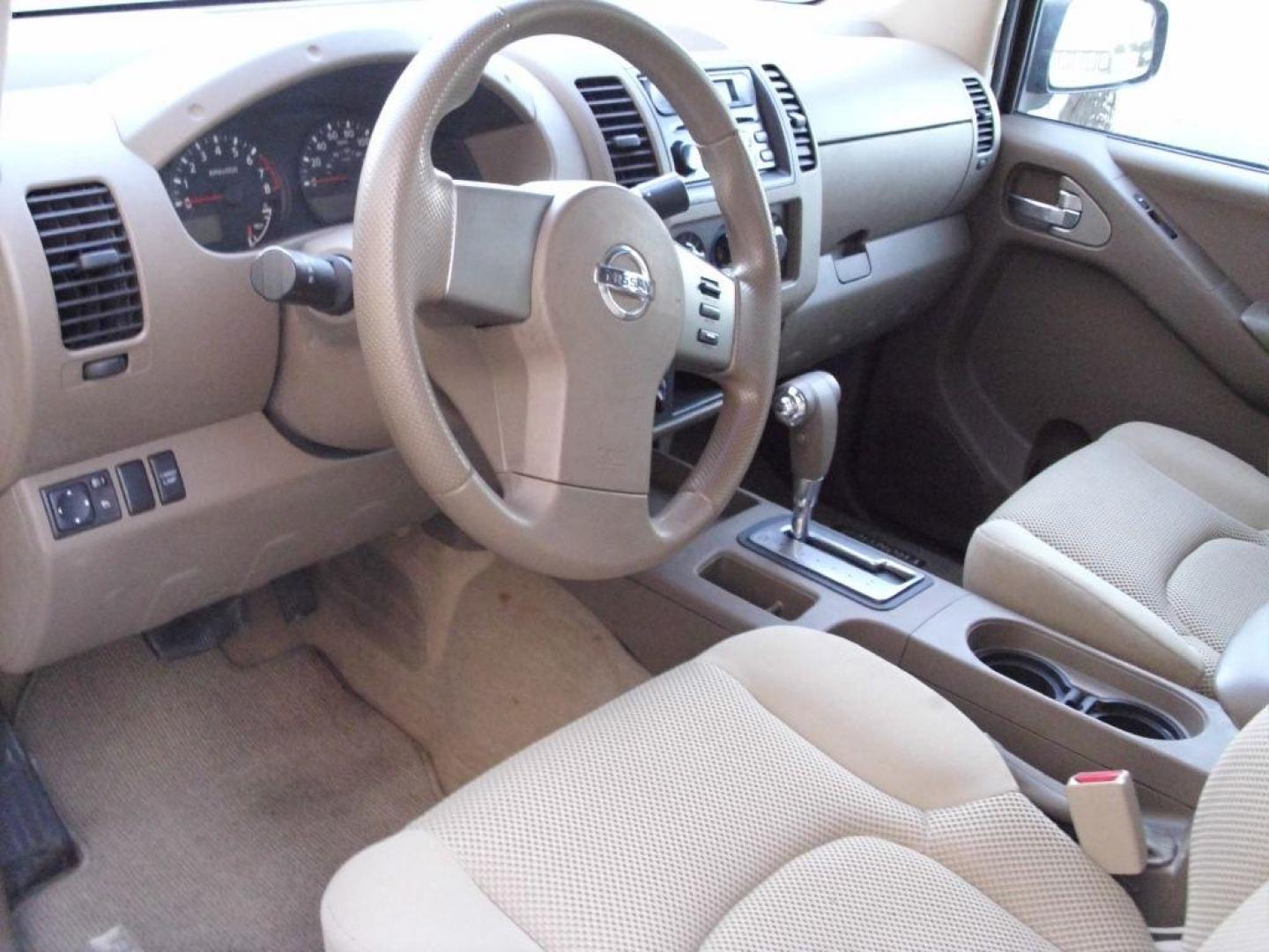 2005 GRAY NISSAN FRONTIER CREW CAB LE (1N6AD07W15C) with an 4.0L engine, Automatic transmission, located at 12019 San Pedro Avenue, San Antonio, TX, 78216, (210) 494-5895, 29.550915, -98.491142 - We provide financing options through various third-party Credit Unions and Auto Finance Companies, including RBFCU, USAA, SSFCU, Pen Fed, Navy Fed, Credit Human Credit Union of Texas, and most other credit unions. We also work with major banks such as Capital One and Broadway Bank. Payment methods a - Photo#8