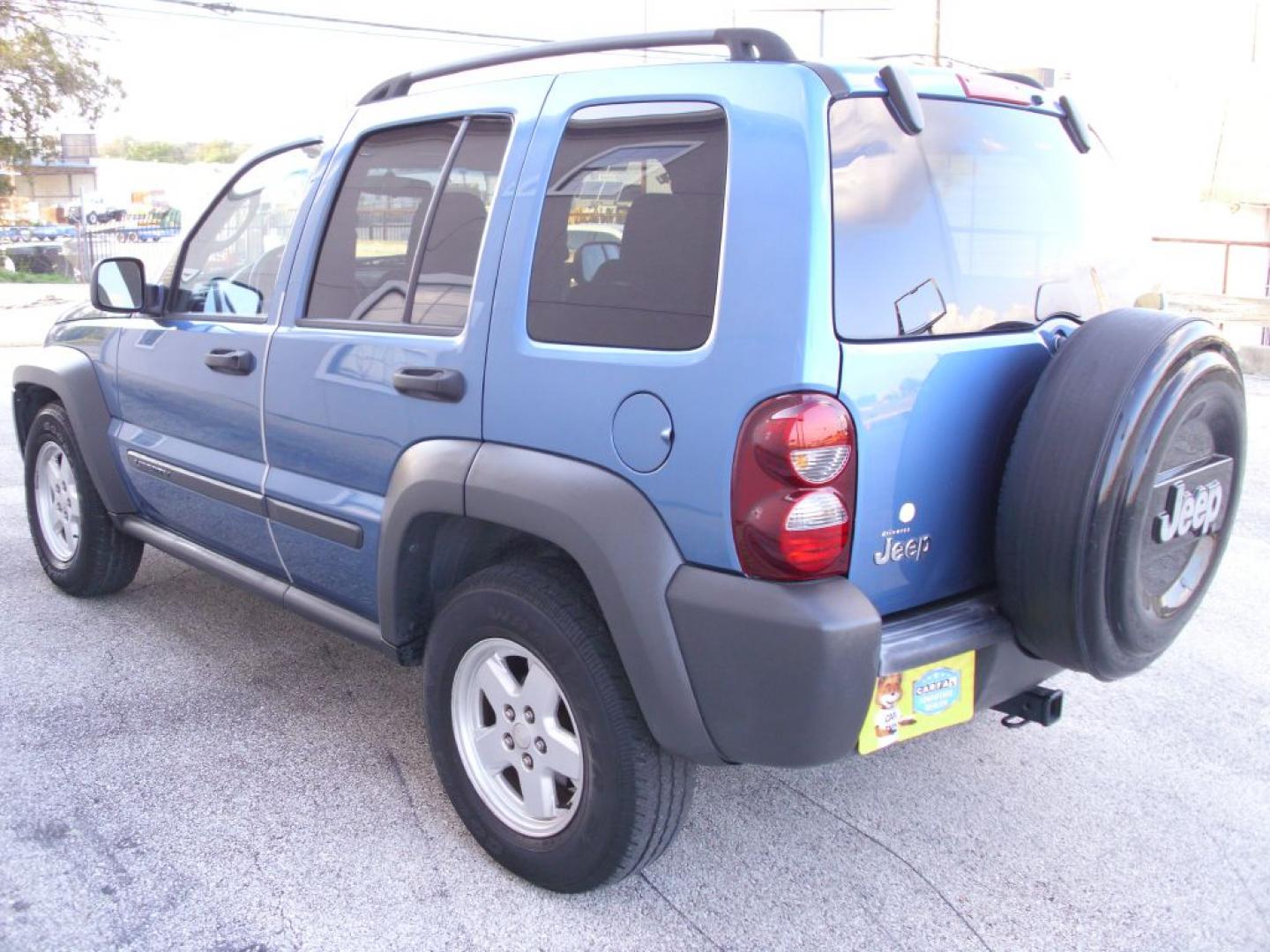 2006 BLUE JEEP LIBERTY SPORT (1J4GK48K26W) with an 3.7L engine, Automatic transmission, located at 2215 Harry Wurzbach Rd , San Antonio, TX, 78209, (208) 269-7240, 29.491415, -98.432098 - NO Accidents or Damages! Great 2 Wheel Drive Vehicle! Cloth Seats; Tow Hitch; Air Conditioning; Power Windows; Power Locks; Power Steering; Tilt Wheel; AM/FM CD; Sentry Key; Alarm; Dual Front Air Bag; Active Belts; All Wheel ABS ** WE DO NOT OFFER BUY HERE PAY HERE FINANCING. or Sub-Prime credit- Photo#6