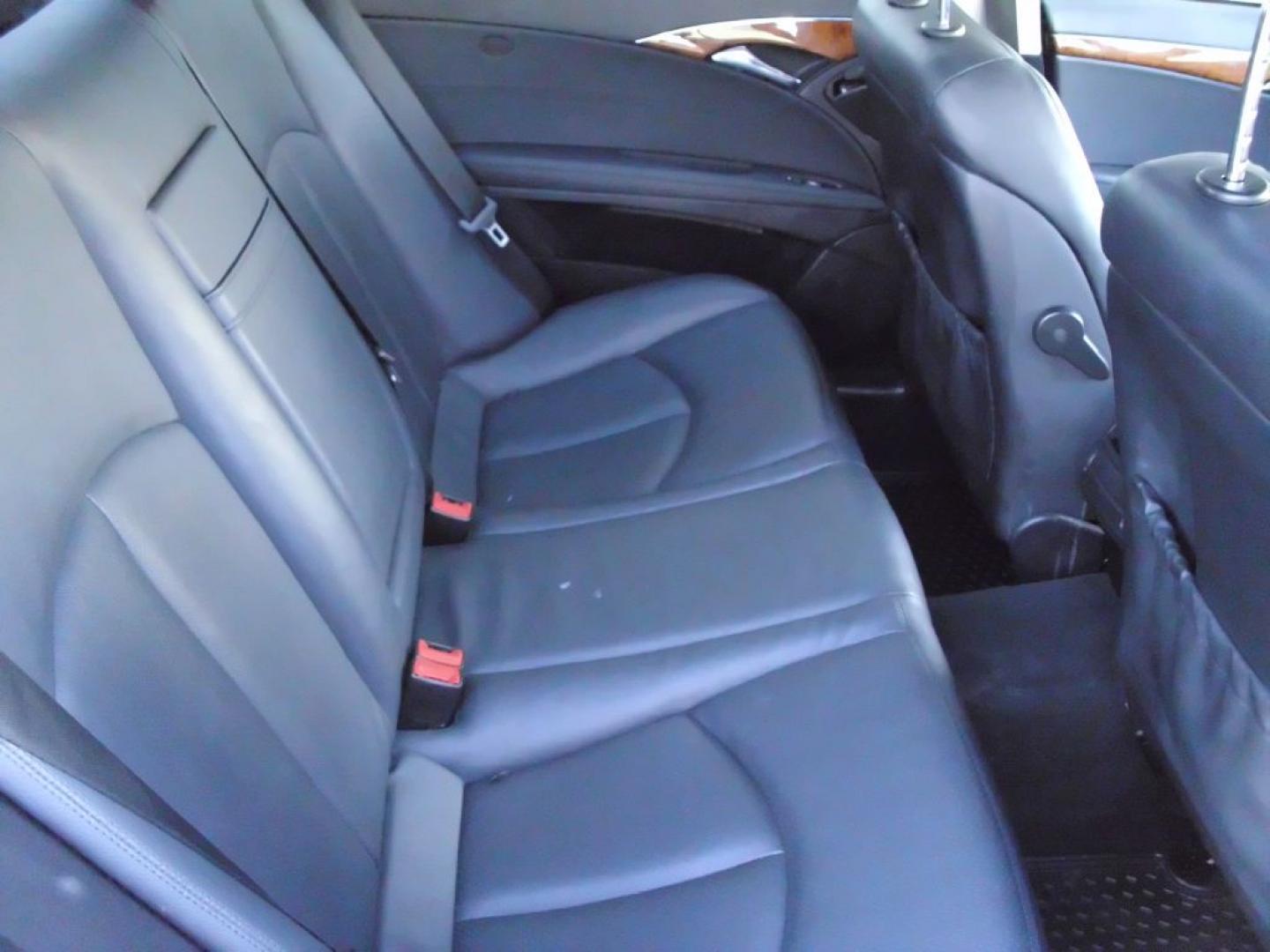 2008 BLACK MERCEDES-BENZ E-CLASS E350 4MATIC (WDBUF87X18B) with an 3.5L engine, Automatic transmission, located at 2215 Harry Wurzbach Rd , San Antonio, TX, 78209, (208) 269-7240, 29.491415, -98.432098 - NO Accidents or Damages; Air Conditioning; Power Windows; Power Locks; Power Steering; Tilt Wheel; AM/FM CD/MP3; Satellite; Sentry Key; Keyless Entry; Alarm; Daytime Running Lights; Dual Airbags Front Head and Side; Active Seatbelts; Passenger Airbag Sensor; Dual Rear Side Airbag; All Wheel ABS; Pow- Photo#11