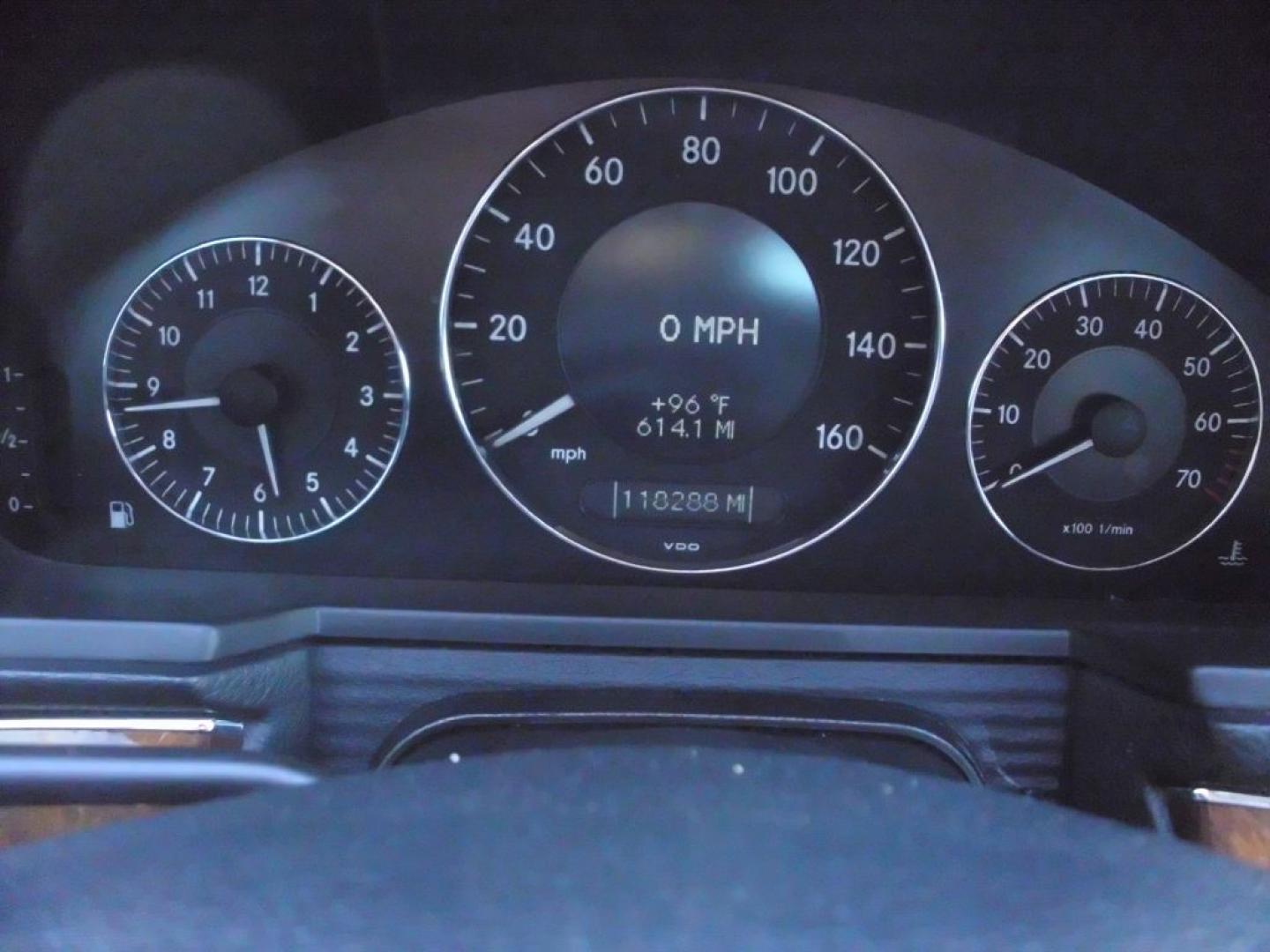 2008 BLACK MERCEDES-BENZ E-CLASS E350 4MATIC (WDBUF87X18B) with an 3.5L engine, Automatic transmission, located at 2215 Harry Wurzbach Rd , San Antonio, TX, 78209, (208) 269-7240, 29.491415, -98.432098 - NO Accidents or Damages; Air Conditioning; Power Windows; Power Locks; Power Steering; Tilt Wheel; AM/FM CD/MP3; Satellite; Sentry Key; Keyless Entry; Alarm; Daytime Running Lights; Dual Airbags Front Head and Side; Active Seatbelts; Passenger Airbag Sensor; Dual Rear Side Airbag; All Wheel ABS; Pow- Photo#16