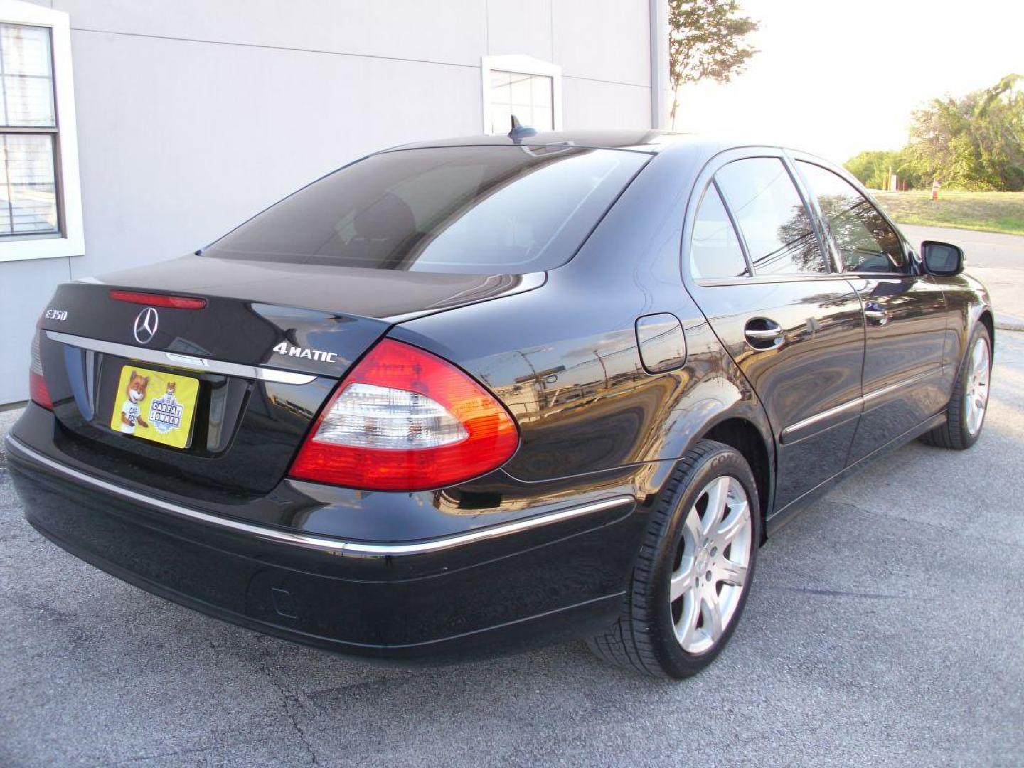 2008 BLACK MERCEDES-BENZ E-CLASS E350 4MATIC (WDBUF87X18B) with an 3.5L engine, Automatic transmission, located at 12019 San Pedro Avenue, San Antonio, TX, 78216, (210) 494-5895, 29.550915, -98.491142 - We provide financing options through various third-party Credit Unions and Auto Finance Companies, including RBFCU, USAA, SSFCU, Pen Fed, Navy Fed, Credit Human Credit Union of Texas, and most other credit unions. We also work with major banks such as Capital One and Broadway Bank. Payment methods a - Photo#4