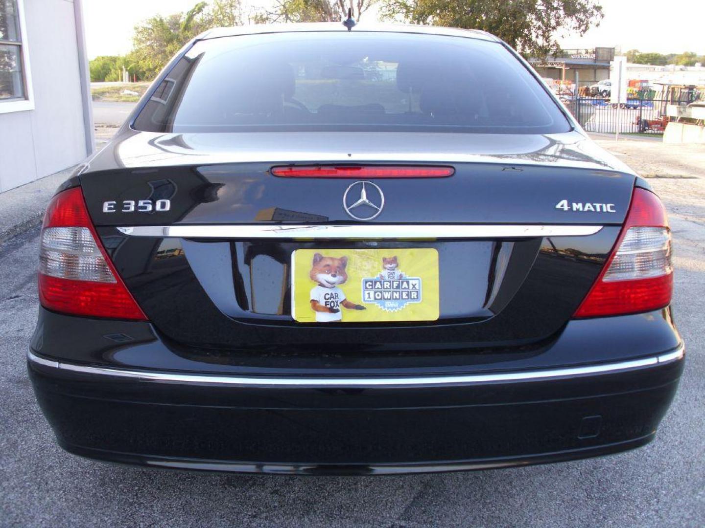 2008 BLACK MERCEDES-BENZ E-CLASS E350 4MATIC (WDBUF87X18B) with an 3.5L engine, Automatic transmission, located at 12019 San Pedro Avenue, San Antonio, TX, 78216, (210) 494-5895, 29.550915, -98.491142 - We provide financing options through various third-party Credit Unions and Auto Finance Companies, including RBFCU, USAA, SSFCU, Pen Fed, Navy Fed, Credit Human Credit Union of Texas, and most other credit unions. We also work with major banks such as Capital One and Broadway Bank. Payment methods a - Photo#5