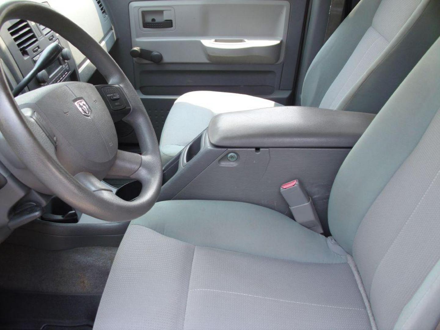 2005 GRAY DODGE DAKOTA QUAD (1D7HE28K15S) with an 3.7L engine, Automatic transmission, located at 12019 San Pedro Avenue, San Antonio, TX, 78216, (208) 269-7240, 29.550915, -98.491142 - Great Truck! ONE OWNER! No accidents or damages! Air Conditioning; Power Steering; Tilt Wheel; AM/FM CD; Dual Front Air Bag; Active Belts; Crew Cab; Short Bed; All Wheel ABS; 1/2 Ton We provide financing options through various third-party Credit Unions and Auto Finance Companies, including RBFC - Photo#10