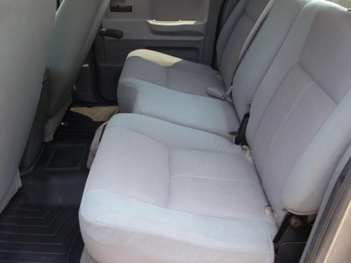 2005 GRAY DODGE DAKOTA QUAD (1D7HE28K15S) with an 3.7L engine, Automatic transmission, located at 12019 San Pedro Avenue, San Antonio, TX, 78216, (208) 269-7240, 29.550915, -98.491142 - Great Truck! ONE OWNER! No accidents or damages! Air Conditioning; Power Steering; Tilt Wheel; AM/FM CD; Dual Front Air Bag; Active Belts; Crew Cab; Short Bed; All Wheel ABS; 1/2 Ton We provide financing options through various third-party Credit Unions and Auto Finance Companies, including RBFC - Photo#15