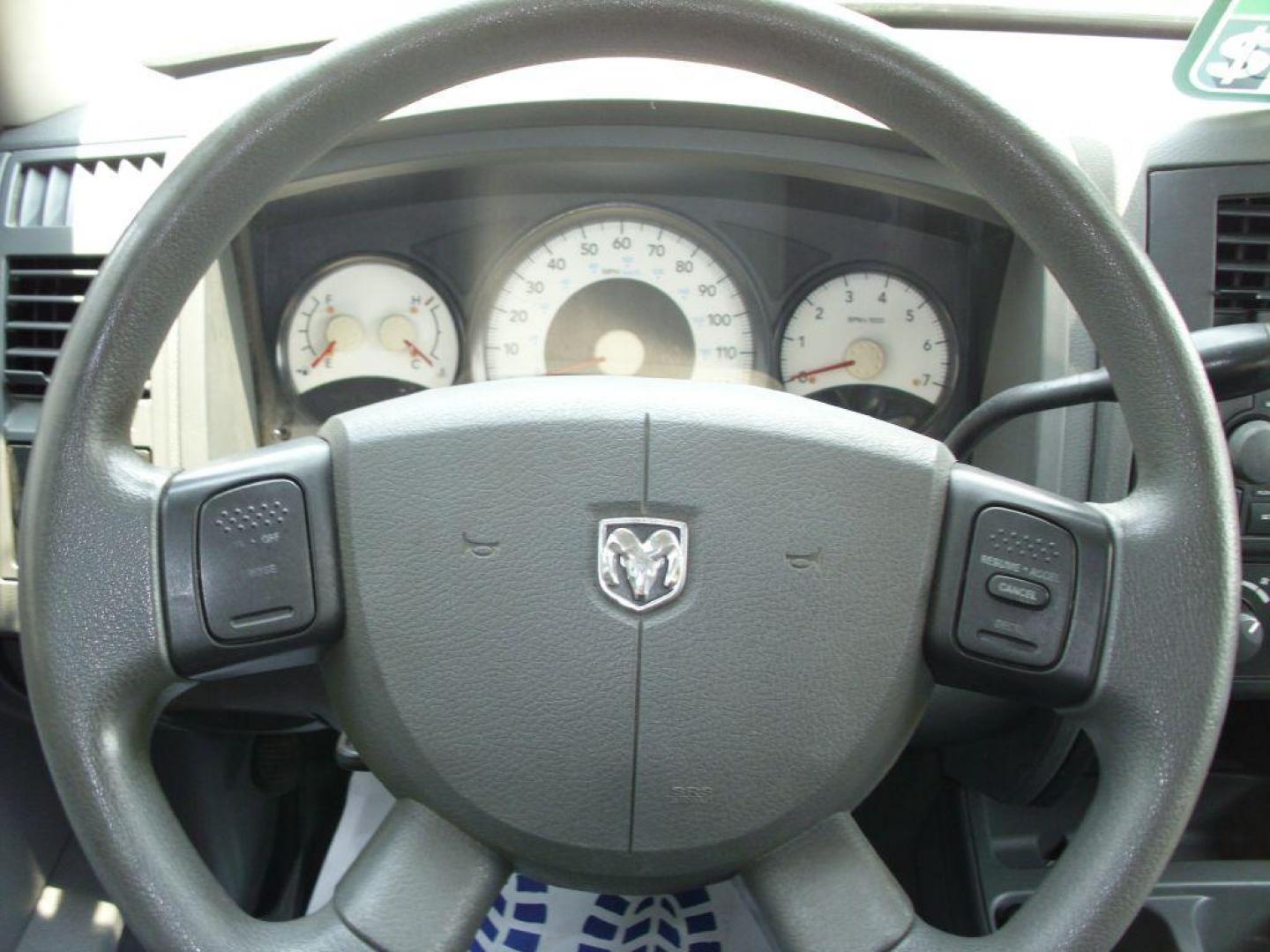 2005 GRAY DODGE DAKOTA QUAD (1D7HE28K15S) with an 3.7L engine, Automatic transmission, located at 12019 San Pedro Avenue, San Antonio, TX, 78216, (208) 269-7240, 29.550915, -98.491142 - Great Truck! ONE OWNER! No accidents or damages! Air Conditioning; Power Steering; Tilt Wheel; AM/FM CD; Dual Front Air Bag; Active Belts; Crew Cab; Short Bed; All Wheel ABS; 1/2 Ton We provide financing options through various third-party Credit Unions and Auto Finance Companies, including RBFC - Photo#20