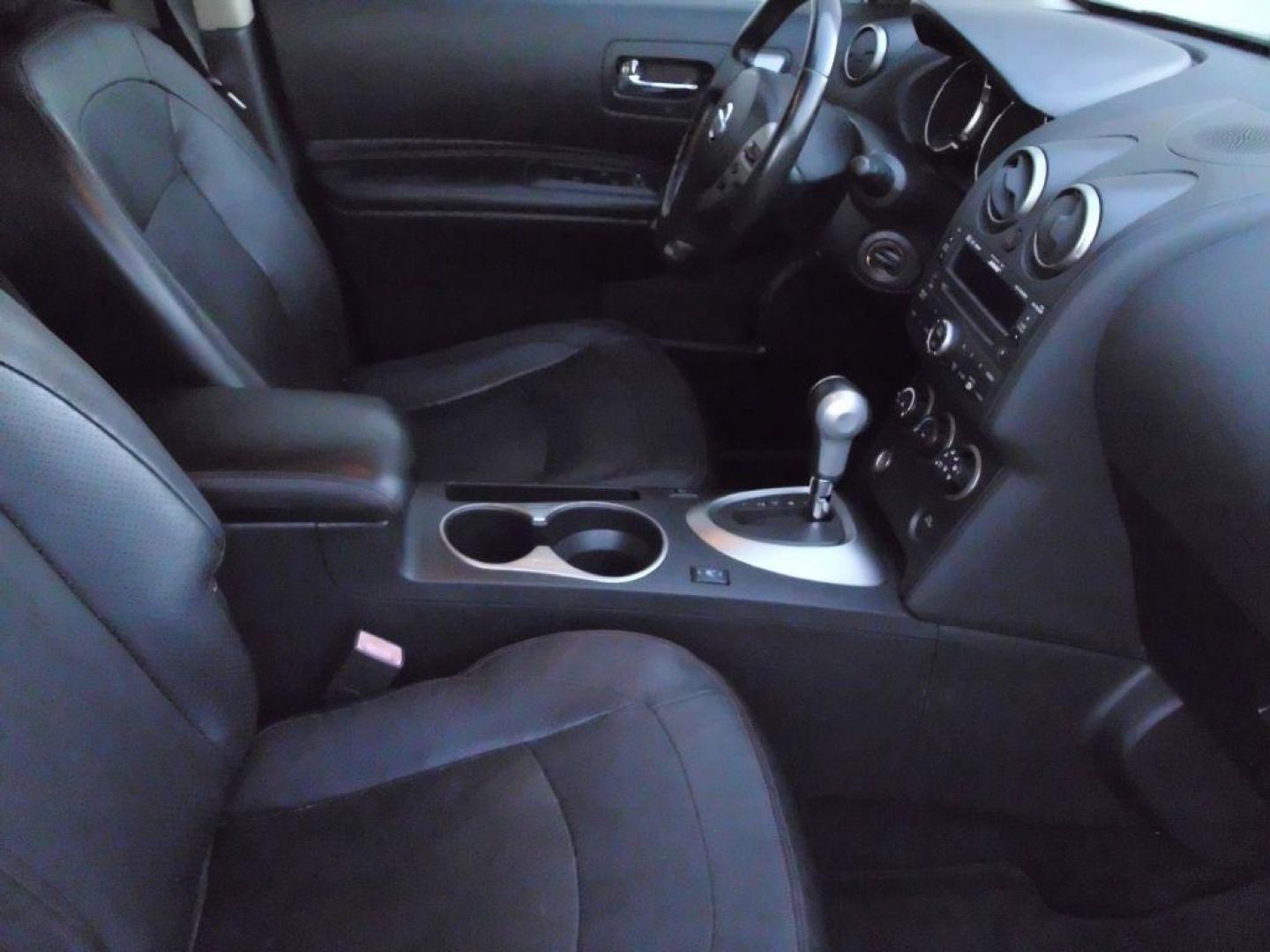 2010 GRAY NISSAN ROGUE S (JN8AS5MV5AW) with an 2.5L engine, Continuously Variable transmission, located at 2215 Harry Wurzbach Rd , San Antonio, TX, 78209, (208) 269-7240, 29.491415, -98.432098 - CARAX- Two Previous Owners! Low Miles! Leather Seats; Heated Seats; Air Conditioning; Power Windows; Power Locks; Power Steering; Tilt Wheel; AM/FM CD/MP3; Satellite; Immobilizer; Keyless Entry; Push Button Start; Alarm; Dual Front Airbags; Side Airbags; Head Airbags; Rear Head Airbags; Active Seatb - Photo#12