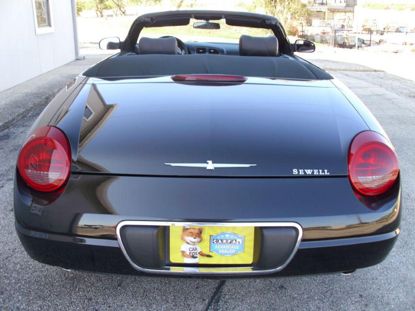 2004 BLACK FORD THUNDERBIRD (1FAHP60A84Y) with an 3.9L engine, Automatic transmission, located at 12019 San Pedro Avenue, San Antonio, TX, 78216, (208) 269-7240, 29.550915, -98.491142 - We provide financing options through various third-party Credit Unions and Auto Finance Companies, including RBFCU, USAA, SSFCU, Pen Fed, Navy Fed, Credit Human Credit Union of Texas, and most other credit unions. We also work with major banks such as Capital One and Broadway Bank. Payment methods a - Photo#12