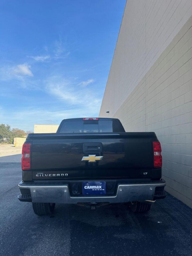 2018 BLACK CHEVROLET SILVERADO 1500 LT (3GCPCREC3JG) with an 5.3L engine, Automatic transmission, located at 12019 San Pedro Avenue, San Antonio, TX, 78216, (210) 494-5895, 29.550915, -98.491142 - We provide financing options through various third-party Credit Unions and Auto Finance Companies, including RBFCU, USAA, SSFCU, Pen Fed, Navy Fed, Credit Human Credit Union of Texas, and most other credit unions. We also work with major banks such as Capital One and Broadway Bank. Payment methods a - Photo#9